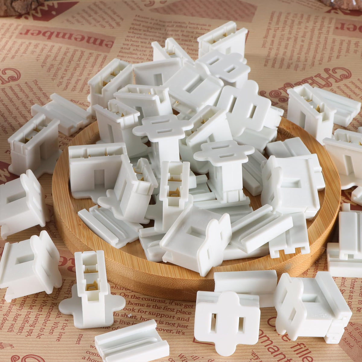 GFQHF Electric Plugs - 26PCS Male and Female Vampire Plug - SPT-1 White for Christmas Light Strings & Lamps and DIY Projects