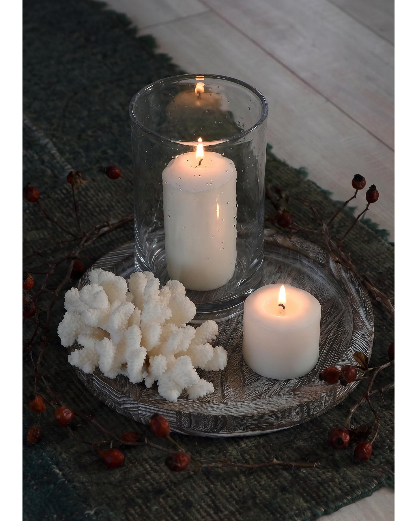 ARIAMOTION Hurricane Candle Holder for Pillar Glass Cylinder Vase Modern Rustic Centerpiece Clear Seeded Home Decor for Kitchen Table Living Room 8" H 1 Pack