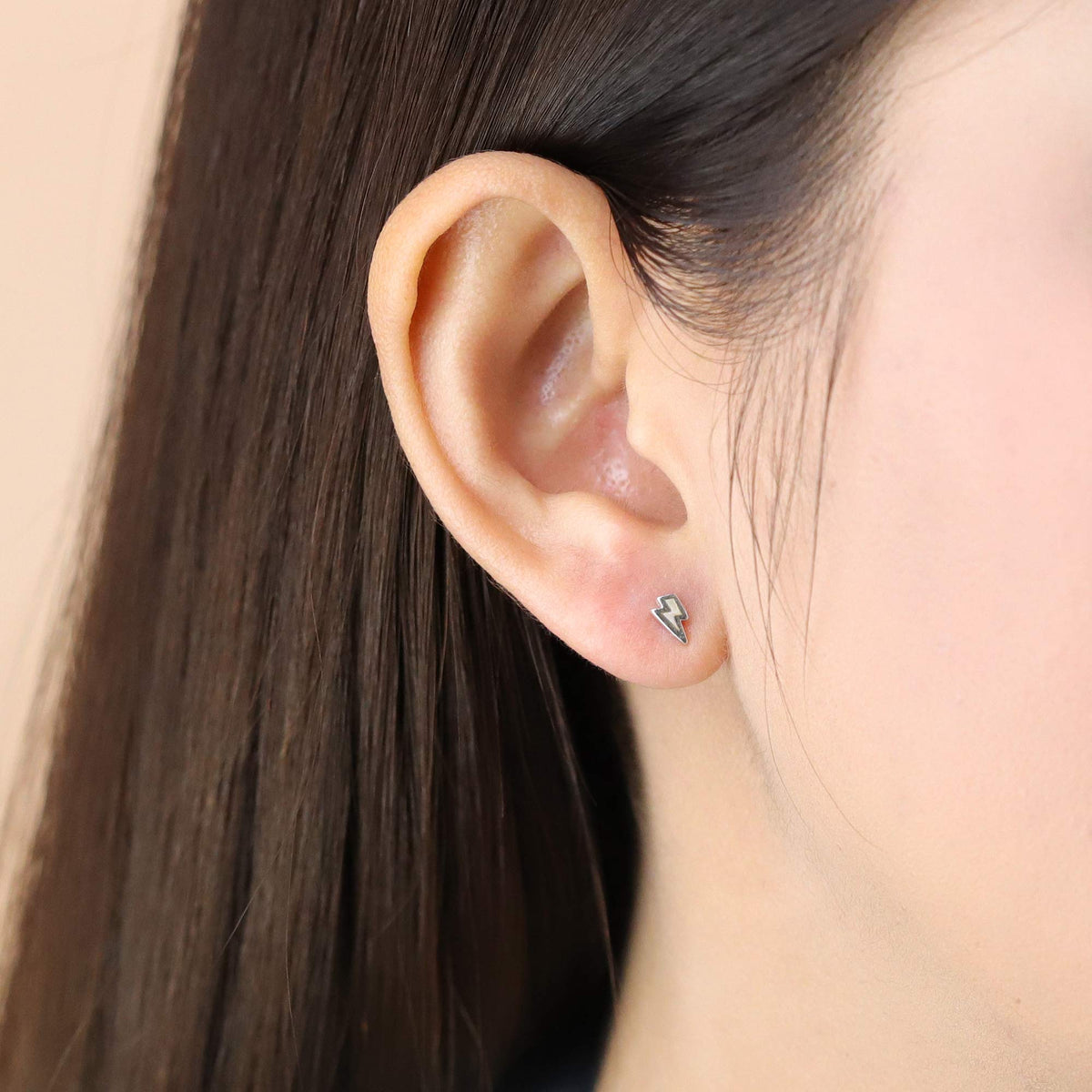 Boma Jewelry Sterling Silver Lightning Bolt Stud Earrings (Mother of Pearl)