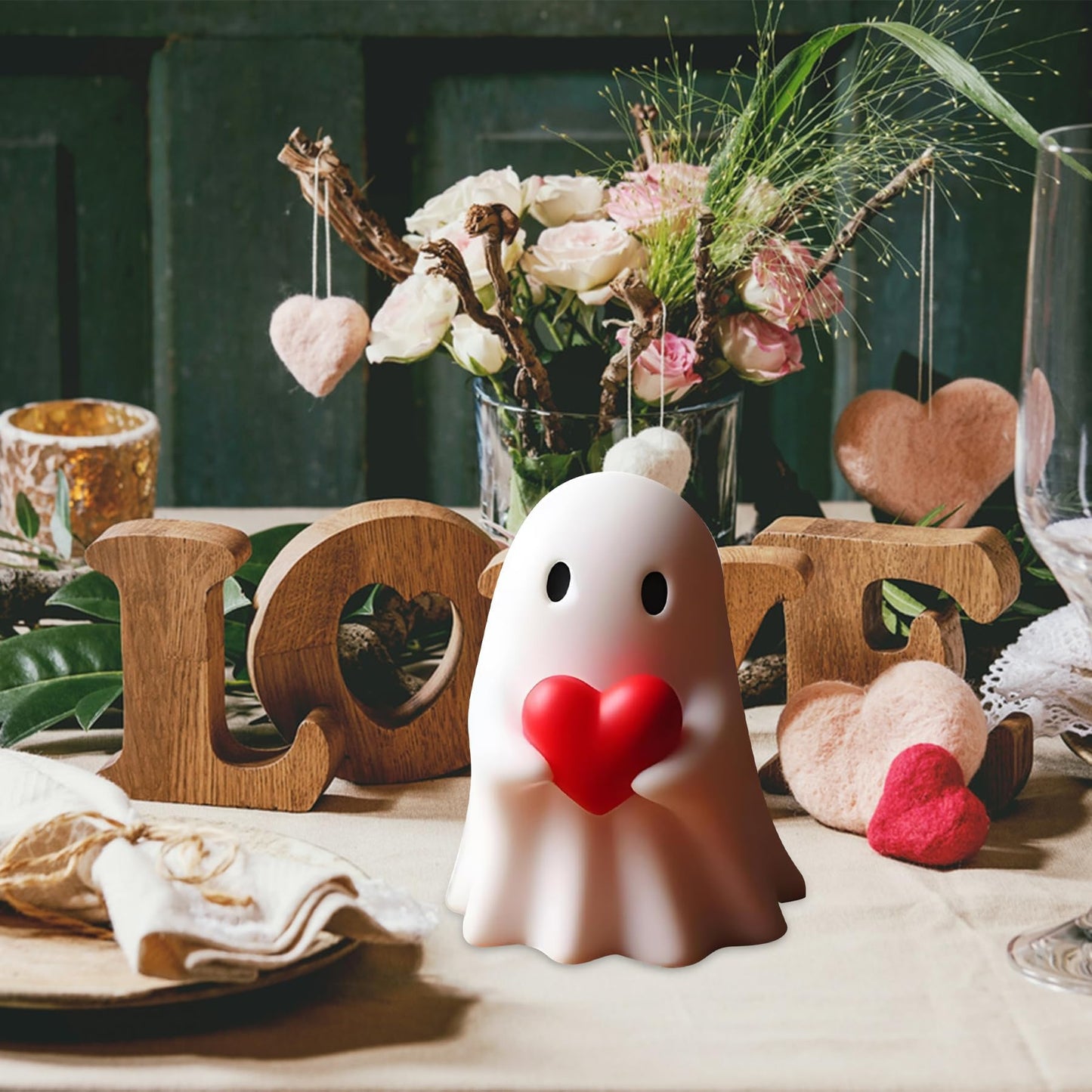 Ghost Figurine Ghost Decor, Funny Ghost Statue Ghost Figurine Ghost Statue Cute Decoration for Gift Props Tabletop Home Decor Best Gifts for Anniversary Weddings New Year