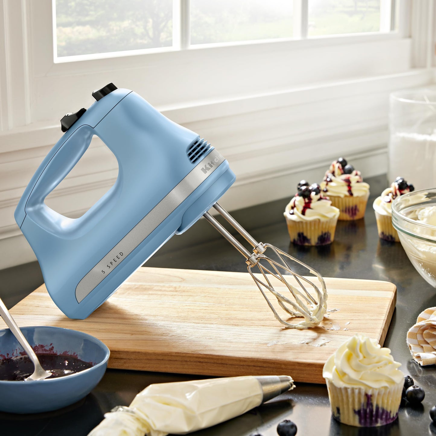 KitchenAid 5-Speed Ultra Power Hand Mixer - KHM512, Contour Silver