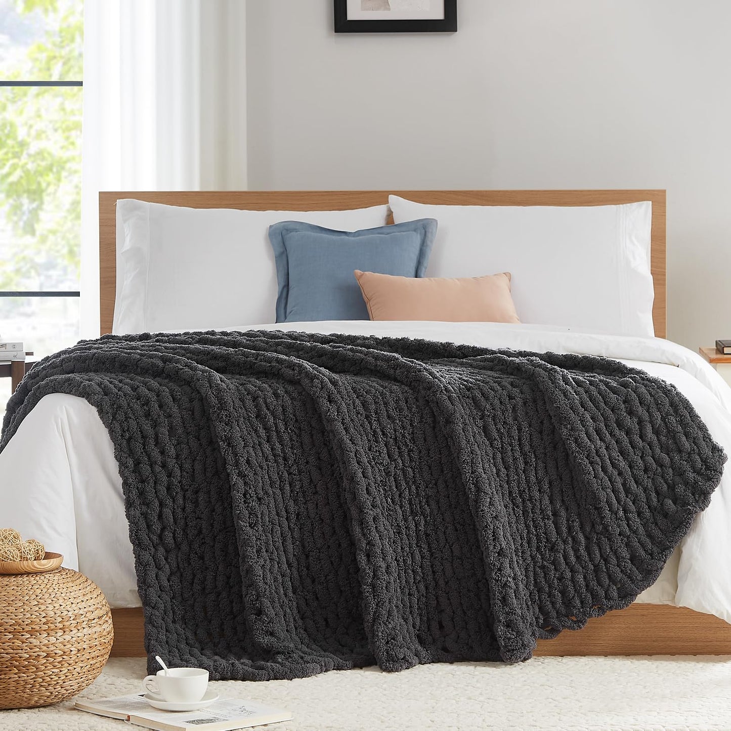 L'AGRATY Chunky Knit Blanket Throw - Soft Throw Blanket 60x80: 100% Hand Kintted Chenile Crochet Throw Blanket for Couch - Large Cable Knit Blanket for Home Decor(Dark Grey)