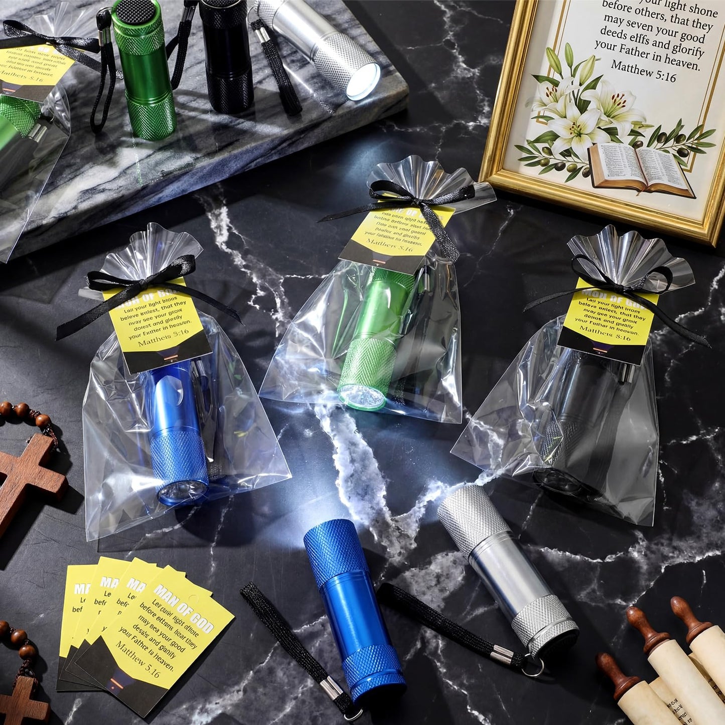 VIHOSE 100 Sets Christian Gifts for Men Church Flashlights Bulk Man of God Small 3.37 in Aluminum Pocket Flashlight with Bible Verse Cards, Ribbon, Bags for Father Man Church Events Ministry (Classic)