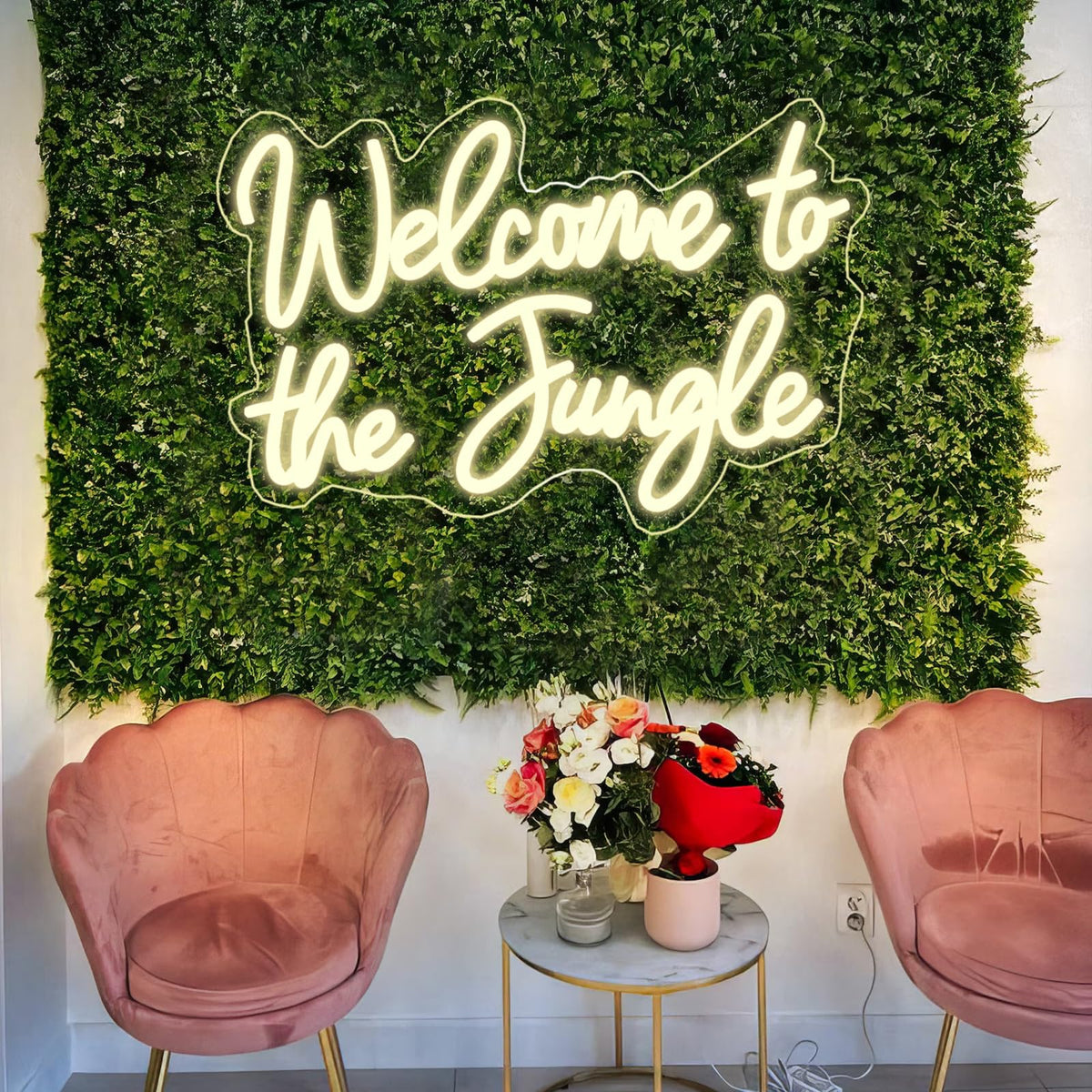 Welcome to the Jungle LED Neon Signs Warm White Neon Lights for Wall Decor USB Light Up Sign For Garden Home Porch store Christmas Living Room Bar Decoration(16.5 * 11Inch)
