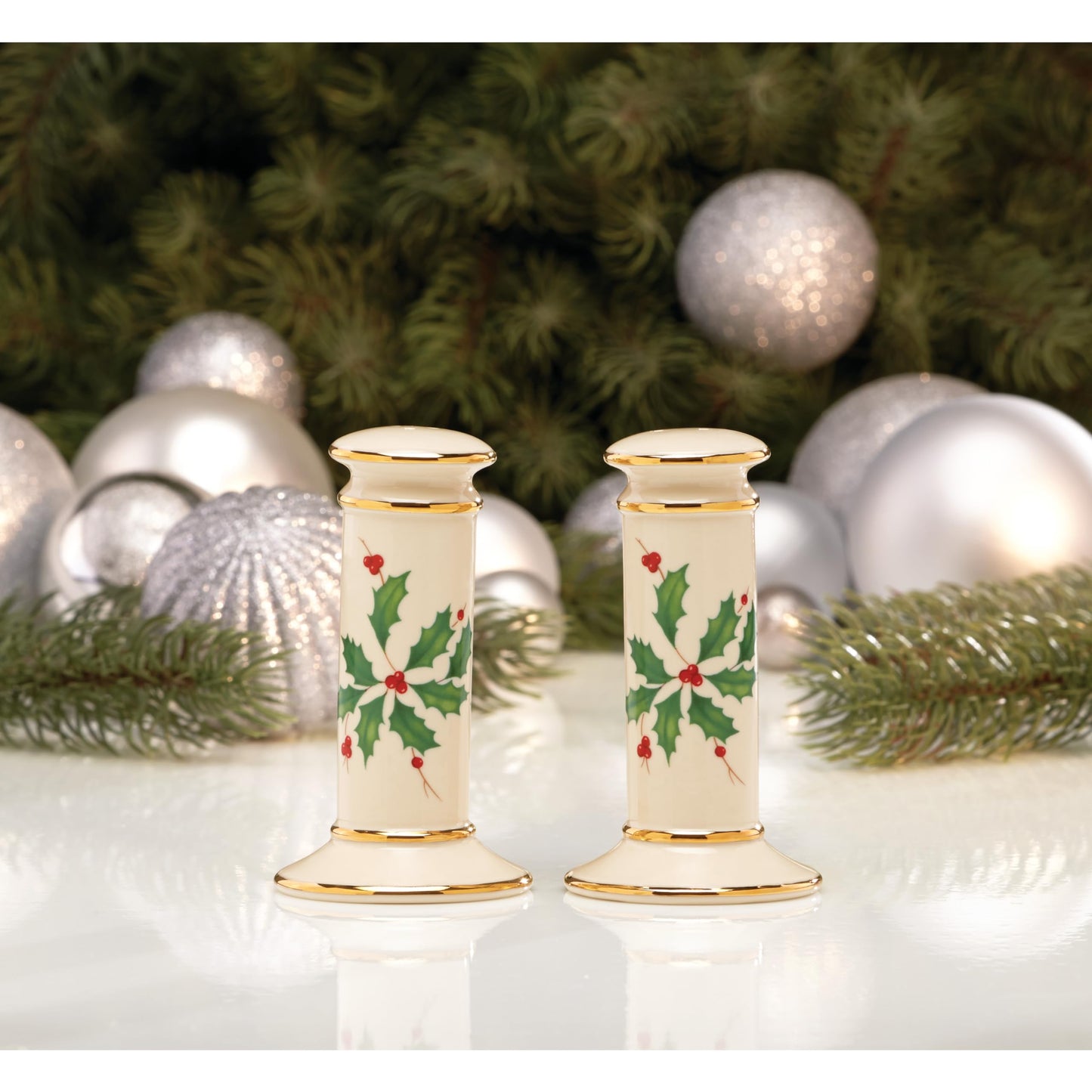 Lenox 840149 Holiday Salt & Pepper Set, Christmas Hosting