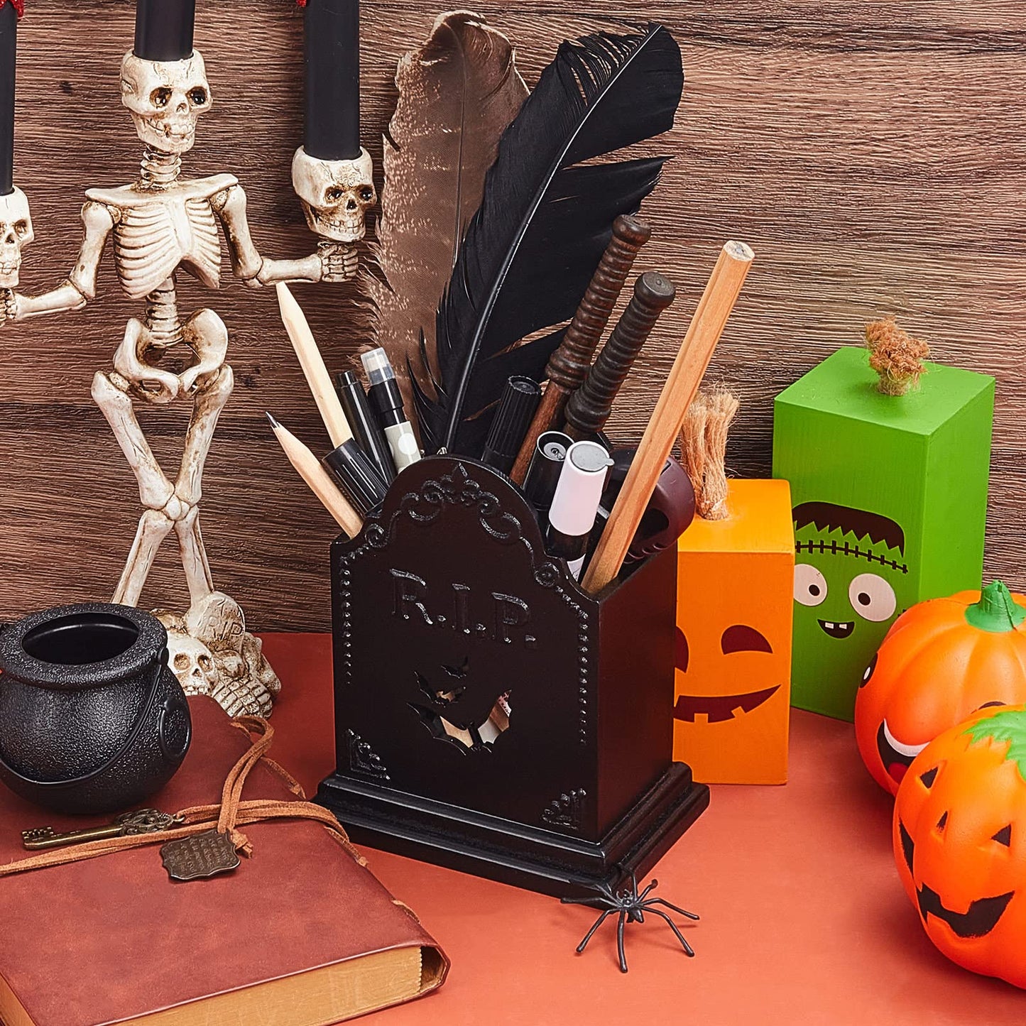 Gueevin Gothic Makeup Brush Holder Tombstone Wooden Pen Holder Spooky Christmas Decor Witchy Home Bathroom Decor Office Brushes Organizer for Desk Gothic Gifts for Women Vanity Accessories