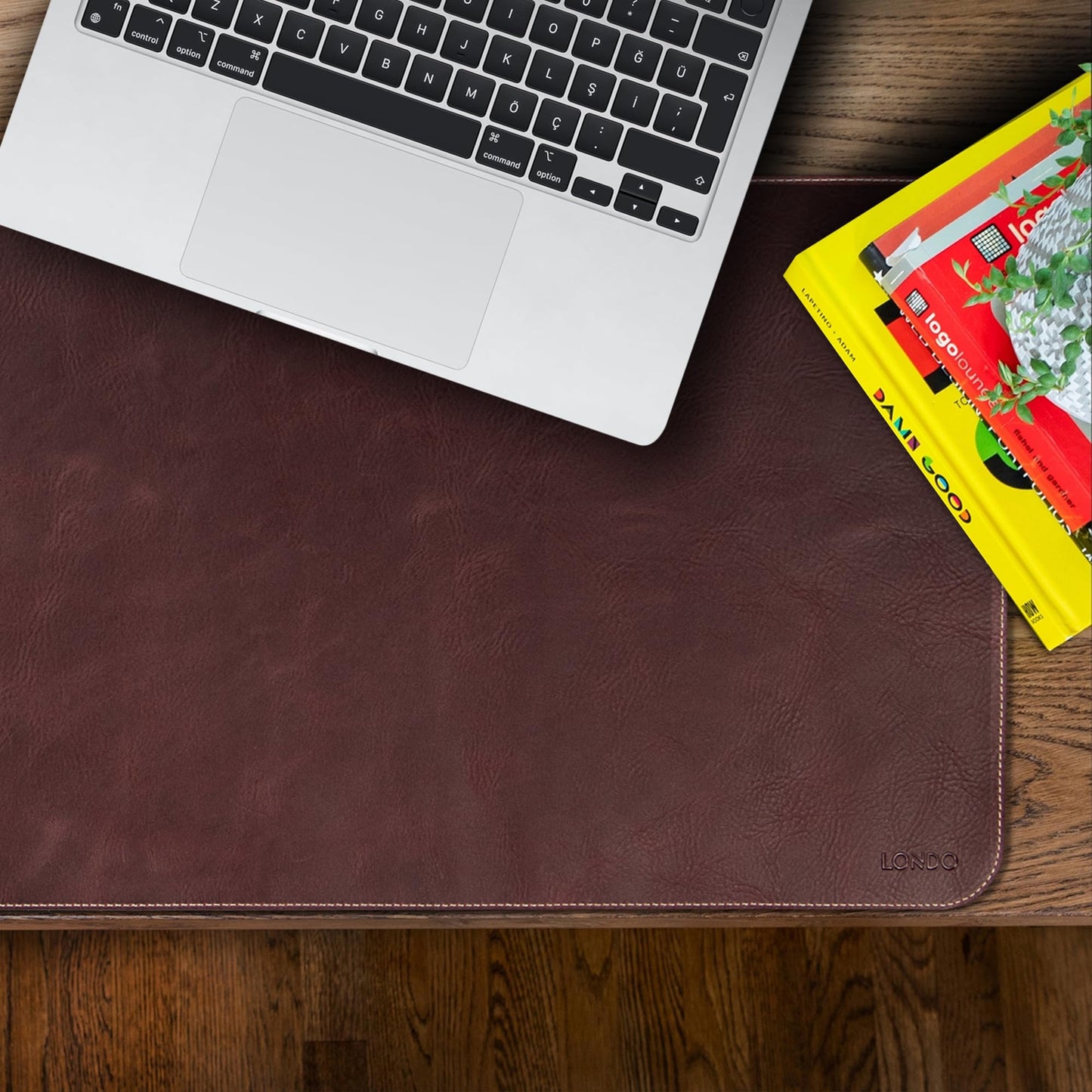Londo Genuine Leather Extended Mouse Pad - 74x33.5cm Desk Mat - Smooth & Non-Slip Surface