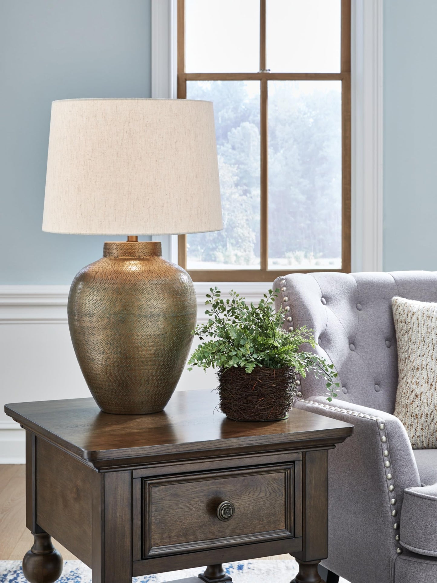 Signature Design by Ashley Madney Contemporary Aluminum Table Lamp with 3-Way Switch, Metallic & Beige