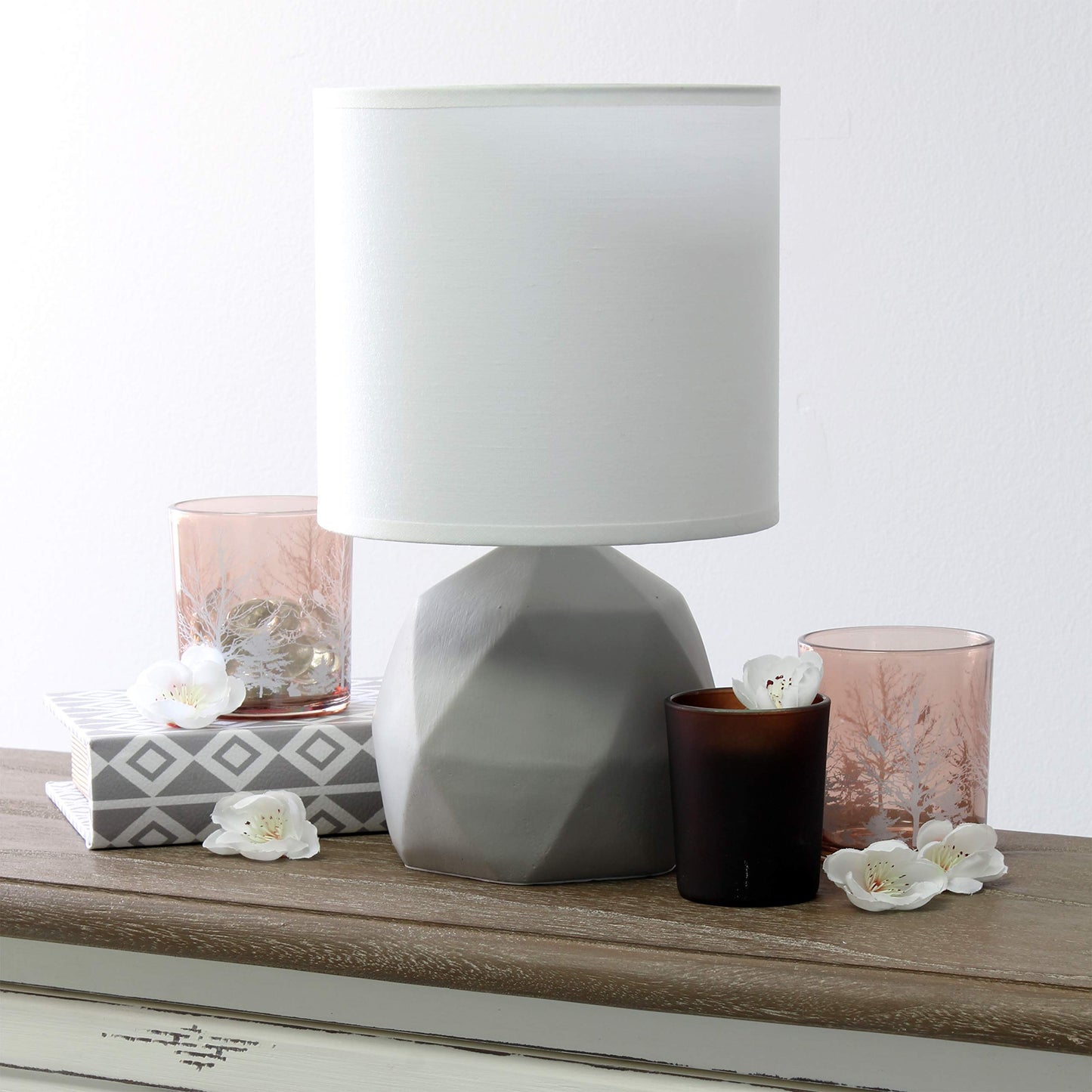 Simple Designs LT2060-WHT Geometric Concrete Table Lamp, White