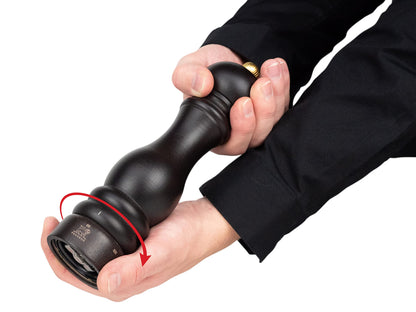 PEUGEOT - Paris u'Select 22 cm Pepper Mill - 6 Predefined Grind Settings - Made with PEFC Certified Wood - Made in France - Chocolate Colour