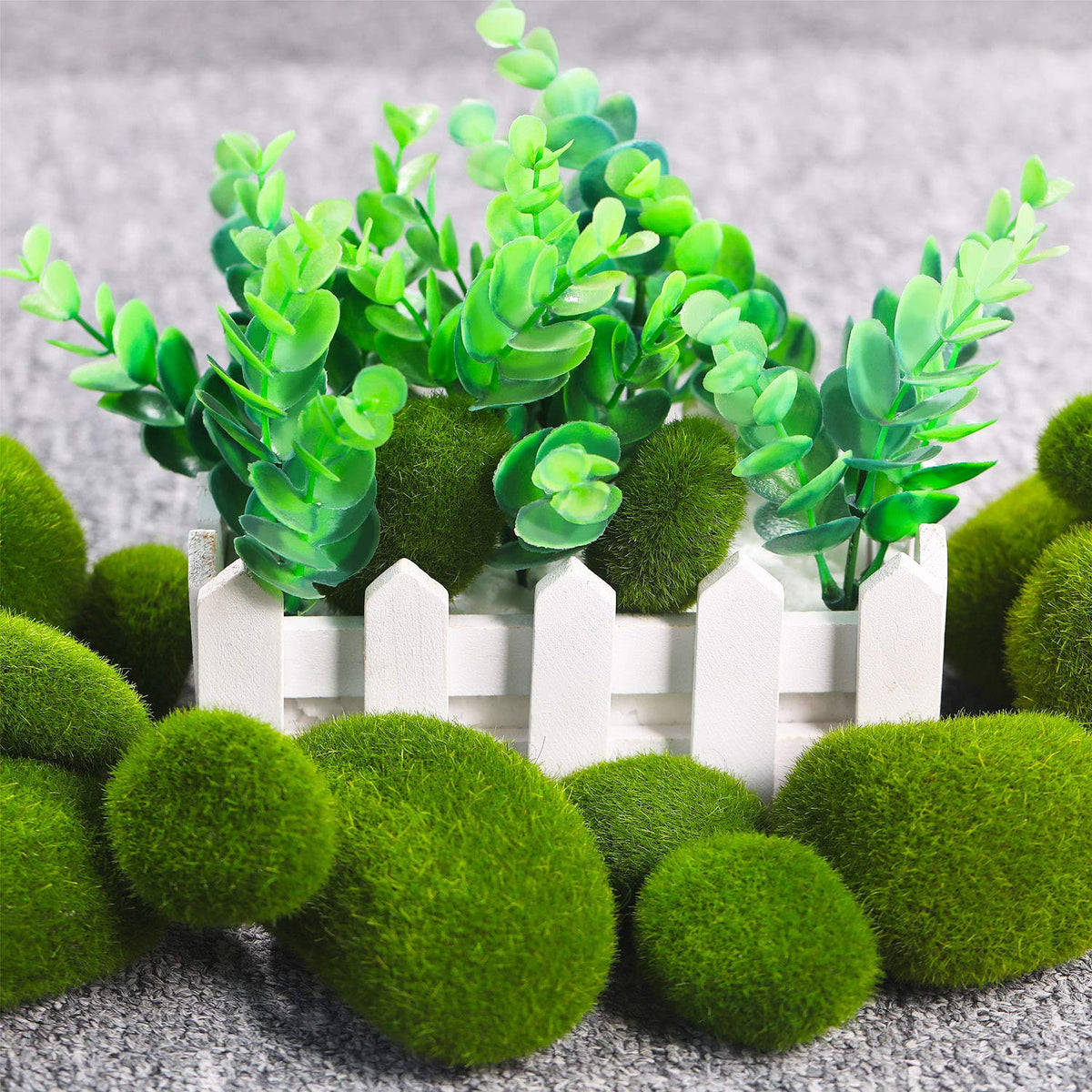 TecUnite 20 Pcs 3 Size Artificial Moss Rocks, Faux Green Moss Rock Balls Covered Stones Decorative for Garden Decor Fairy Gardens and Crafting