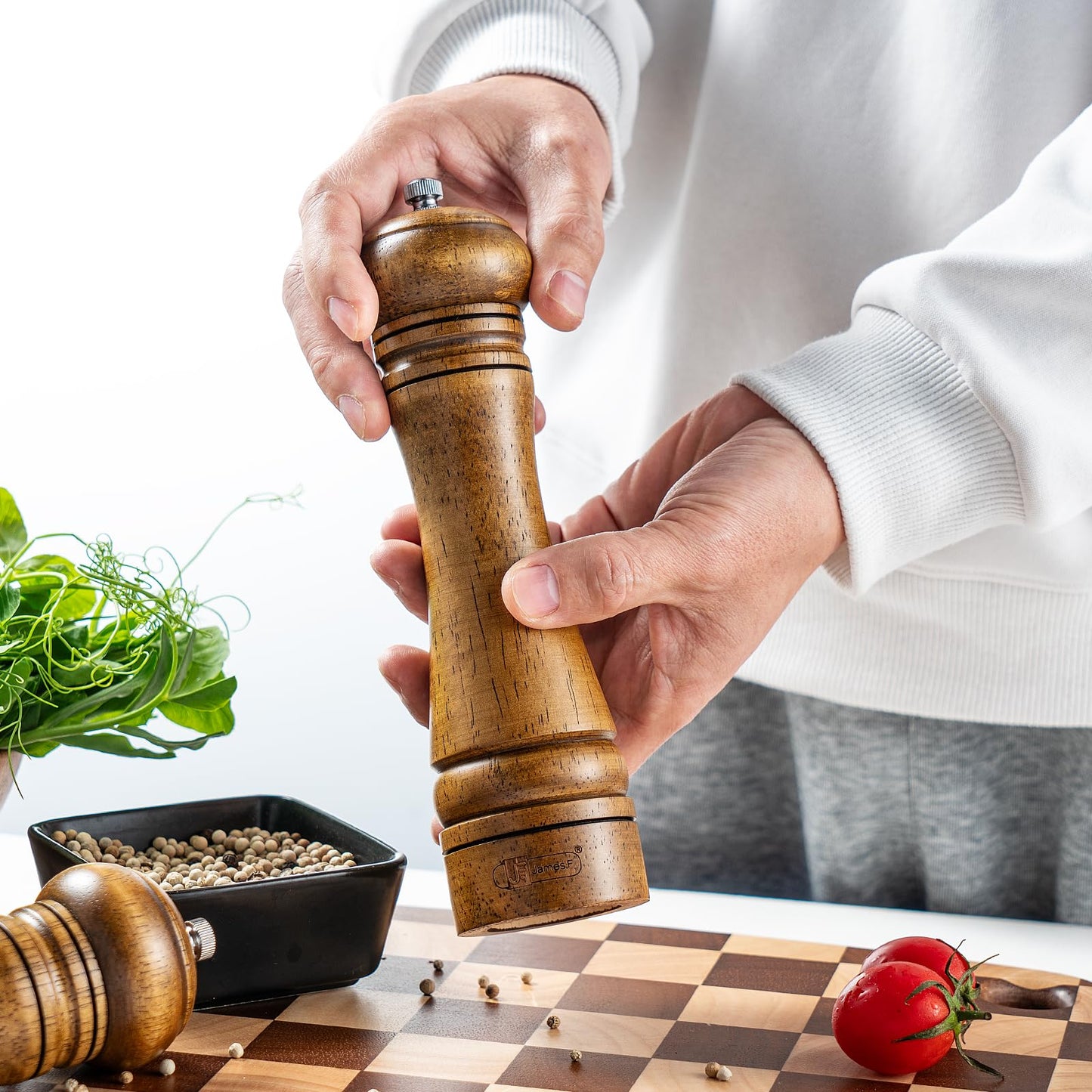 JF JAMES.F Salt and Pepper Mill Sets, 8 inch Wooden Salt and Pepper Grinders with Ceramic Core Wood Salt and Pepper Shakers Set of 2