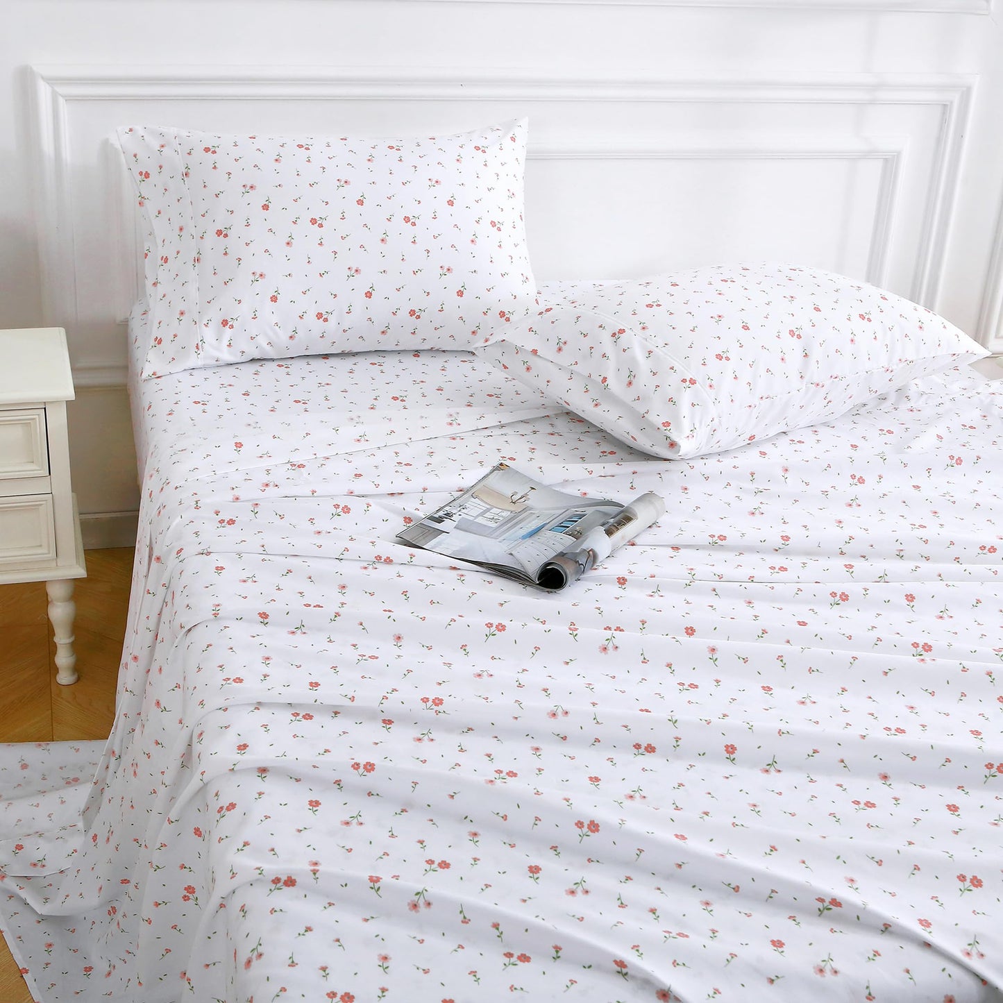 Softan Pink Flower Sheets for King Size Bed - 4 Piece Microfiber Floral Sheet Set with 15" Deep Pocket, Cute Pink Spring Flower Sheets and Pillowcase Set