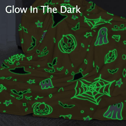 Halloween Blanket Glow in The Dark Spider Webs Pumpkin Ghost Bat Halloween Decorations Ultra Plush Soft Throw Blanket for Kids to Party Gifts Sofa Bed Living Room 50"X60"