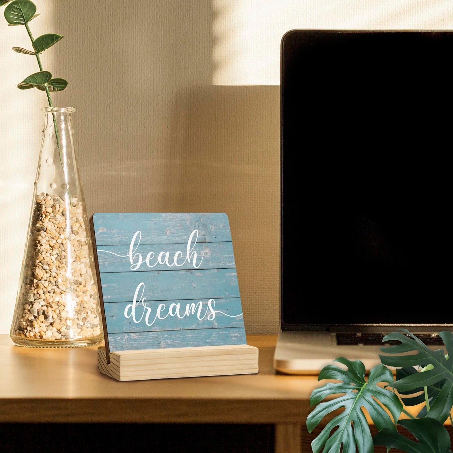 Mfyossrll Beach Desk Decor, Beach Dreams Decorative Signs & Plaques, Blue Coastal Ocean Nautical Beachy Desk Sign with Wooden Stand for Home Bedroom Office Shelf Table Decor