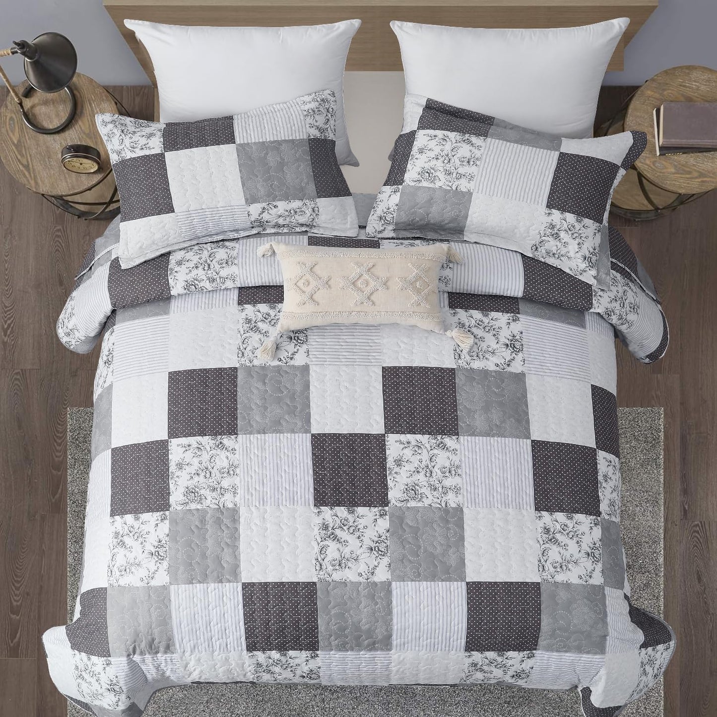 Morden Lightweight Queen Bedspread - Floral & Plaid Reversible Quilt Set - Grey & Black White Paisley & Floral Pattern