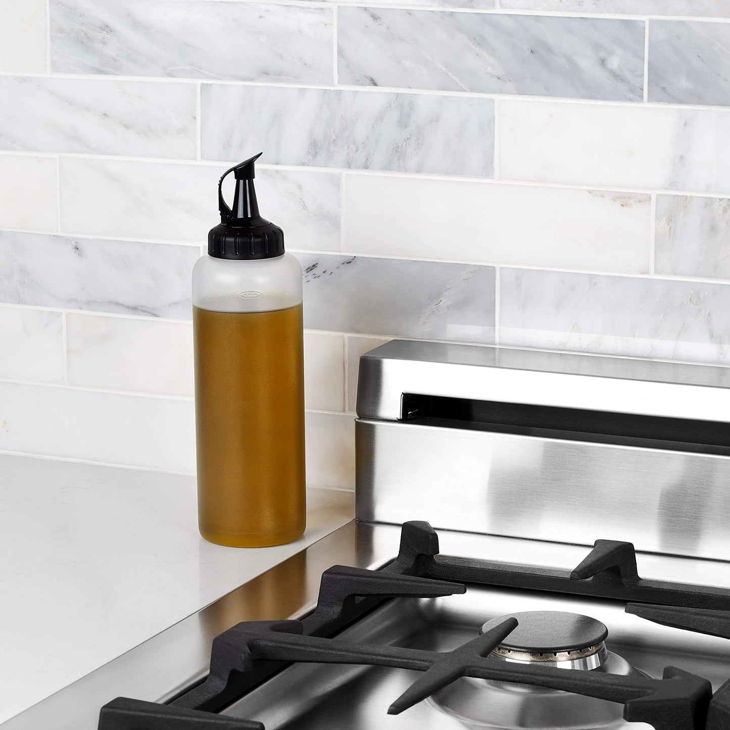 OXO Good Grips Large Chef Squeeze Bottle, Clear, 23.37 x 19.56 x 30.49 cm