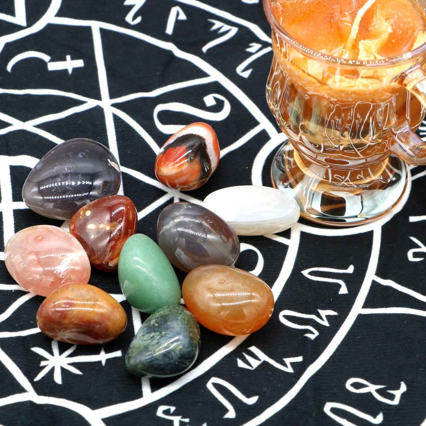 Natural Crystal and Healing Stones Set 10 Pc Agate Stones Rock Gemstones Witches Reiki Energy Balancing Meditation Divination Home Decor DIY