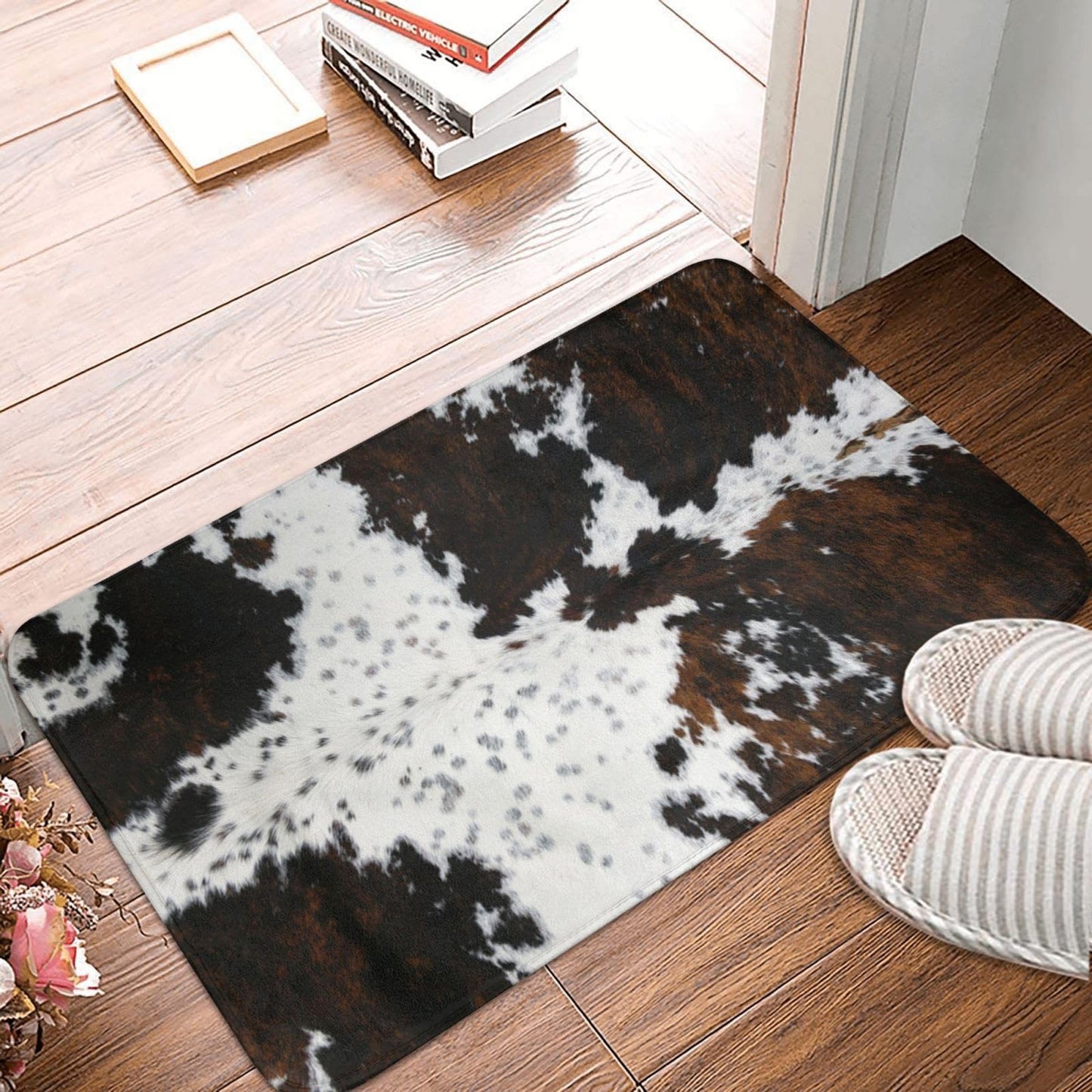 Western Cowhide Cow Print Bath Mats for Bathroom, Soft Absorbent Cow Bath Rug Non-Slip Floor Rug Carpets for Kitchen Bathroom Laundry Bedroom Living Room Decoration