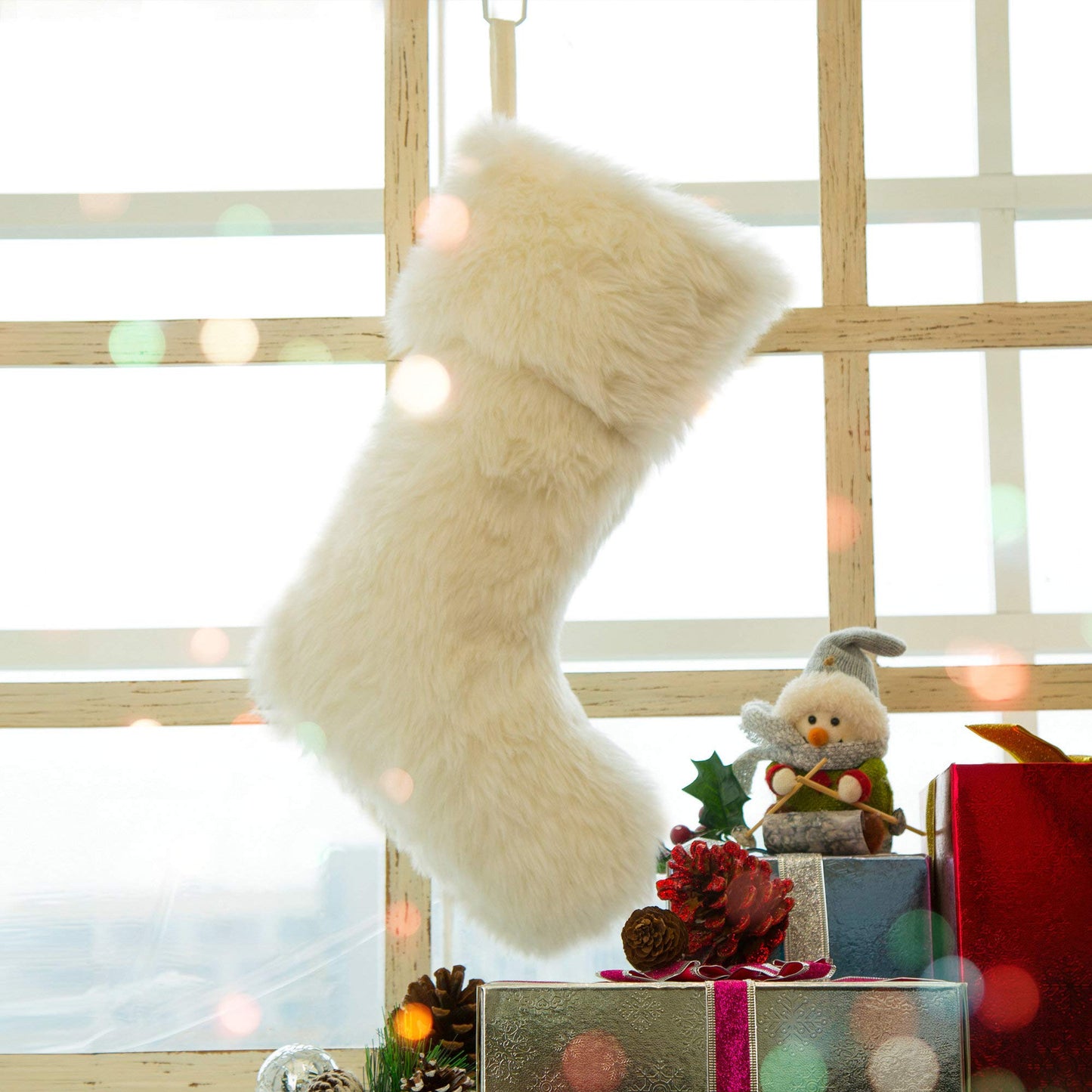 Glithome 21" L White Plush Christmas Stocking with Hooked Xmas Stocking for Christmas Decorations and Party Accessory