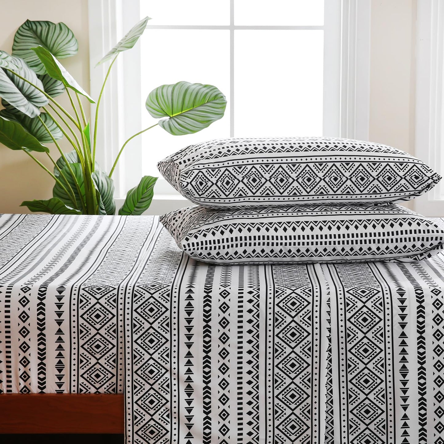 CozySmile King Size Sheet Set 4 Piece,Soft & Breathable Bedding Deep Pocket 16" Cooling Wrinkle Free Comforter Bed Set Western Sheets Geometric(King, Black White Geometric)