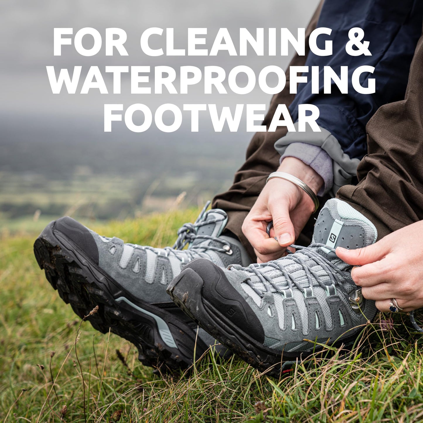 Nikwax Hiking Care Kit - Trainer and Leather Boot Waterproofing - Shoe Cleaner Kit Includes Footwear Cleaning Gel, Fabric & Leather Proof, Waterproofing Wax, Brush and Dry Bag