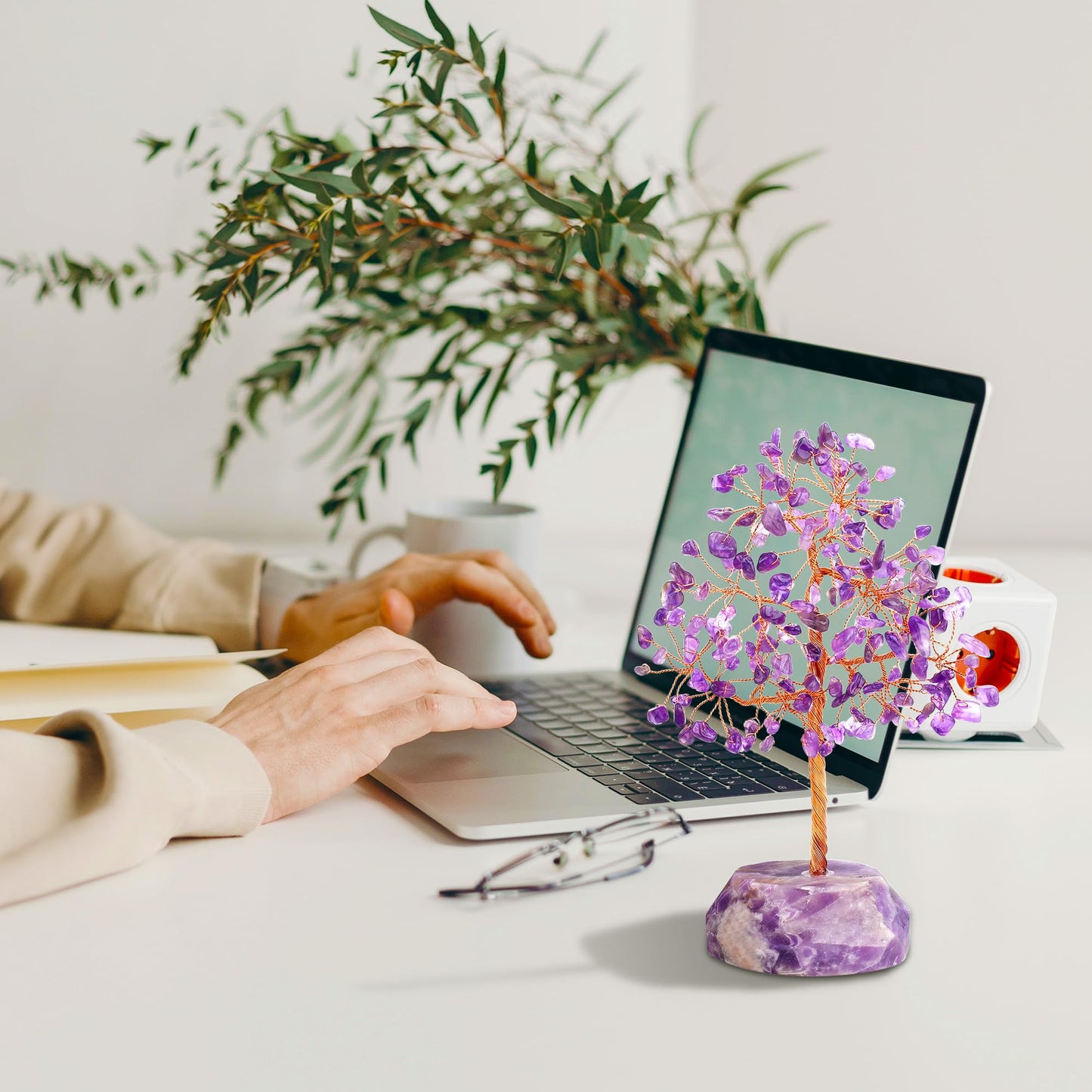 SITUMEIZI 7.09IN Amethyst Crystal Tree Amethyst Crystals and Healing Stones Natural Purple Gifts for Women Room Office Desk Purple Decor Reiki Spiritual Meditation Energy Tree of Life