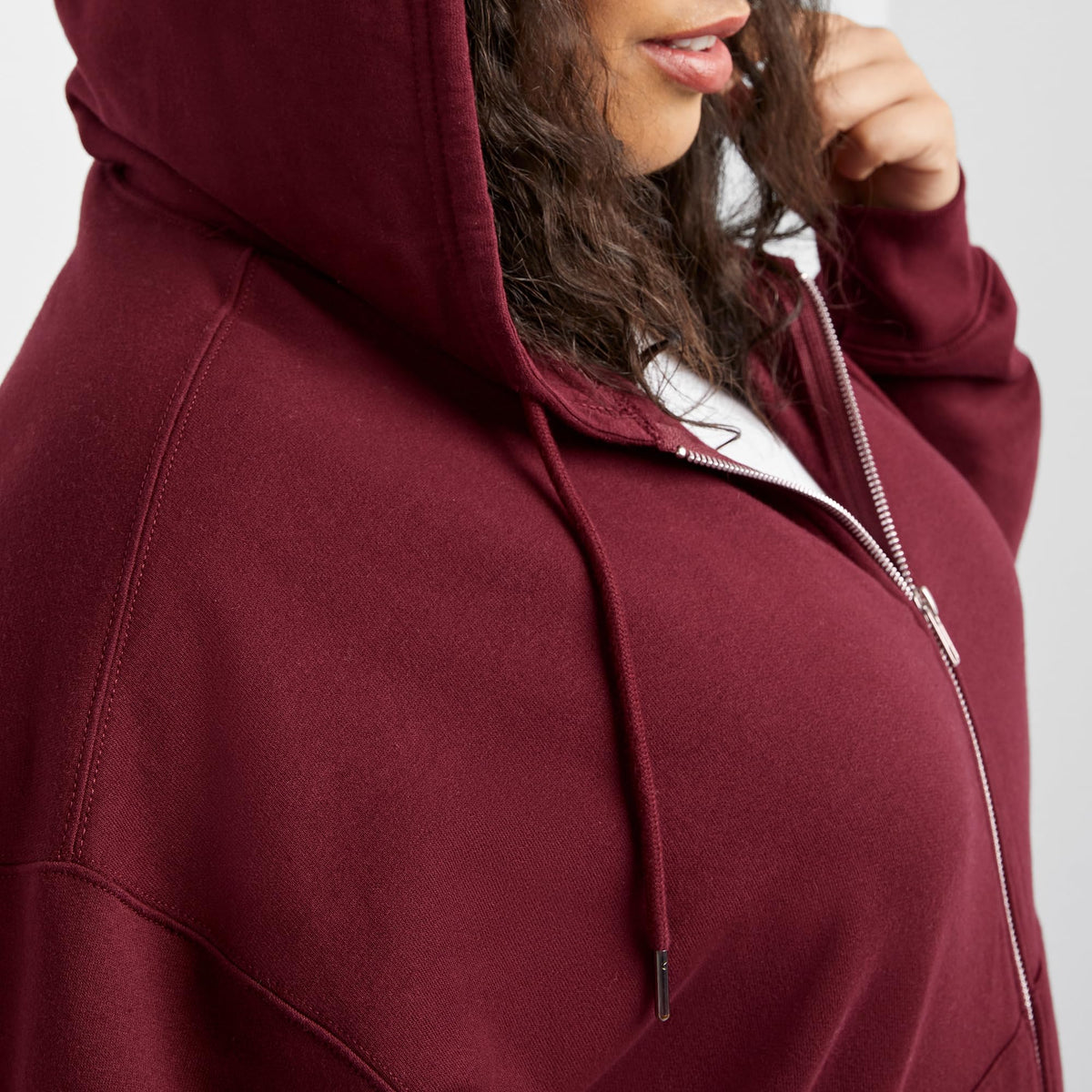 Hanes Comfortblend Originals Full, Midweight Fleece Sweatshirt, Zip Hoodie for Women, Plus, Mulled Berry