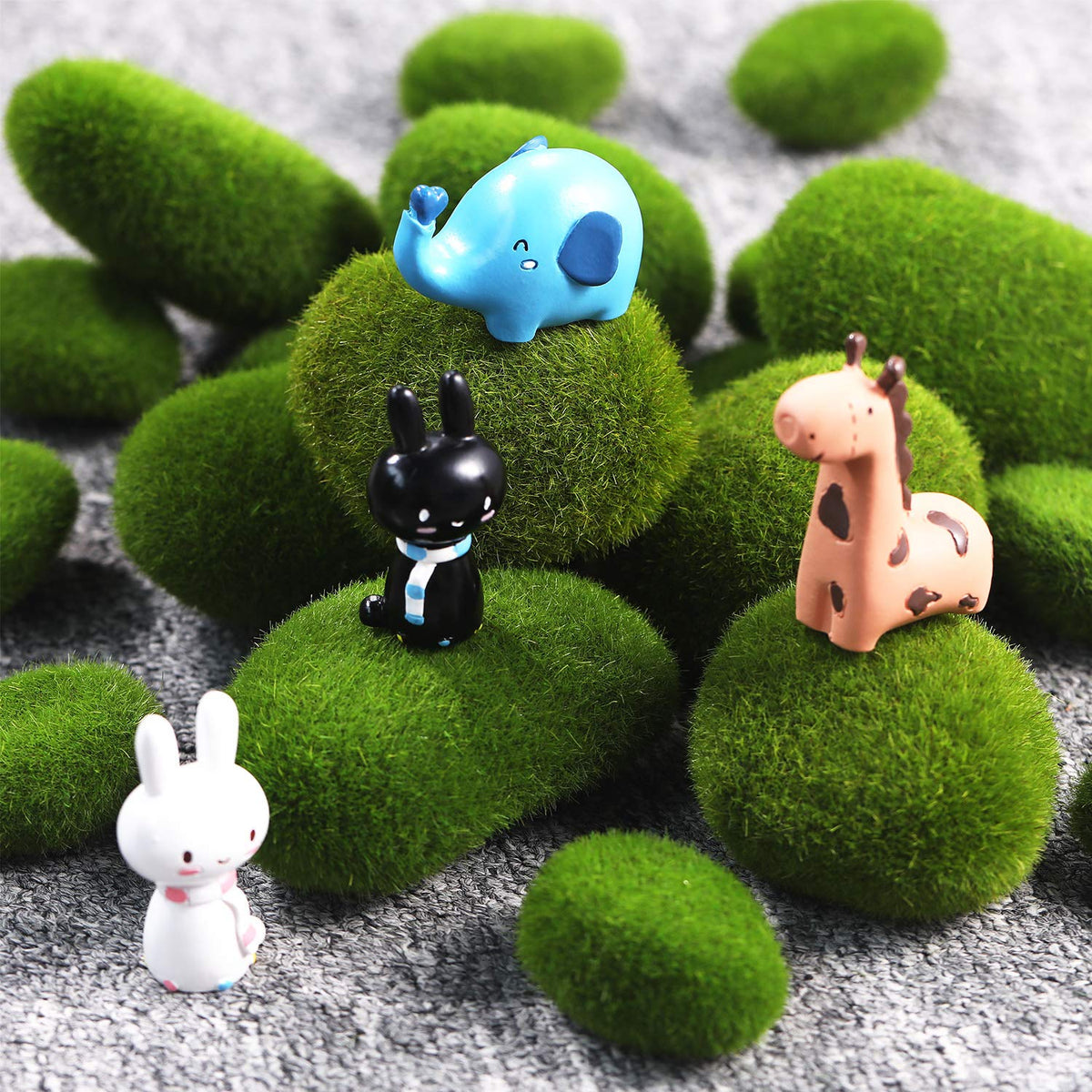 TecUnite 20 Pcs 3 Size Artificial Moss Rocks, Faux Green Moss Rock Balls Covered Stones Decorative for Garden Decor Fairy Gardens and Crafting