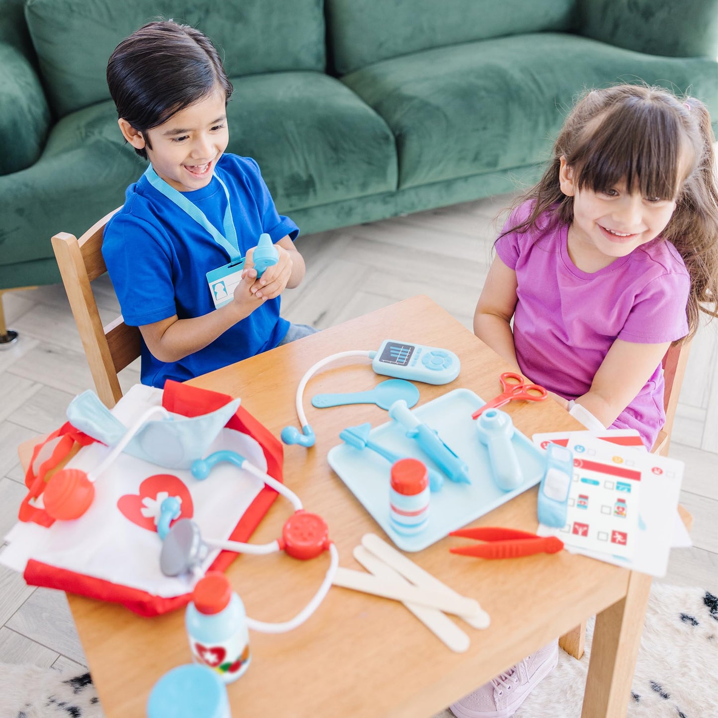 Melissa & Doug Doctors Set for Kids Educational Toys for 3+ Year Old Girls or Boys | Kids Doctors Kit | Doctor Set for 3 Year Old Gifts | Dr Playset Role Play Age 3 4 5 6