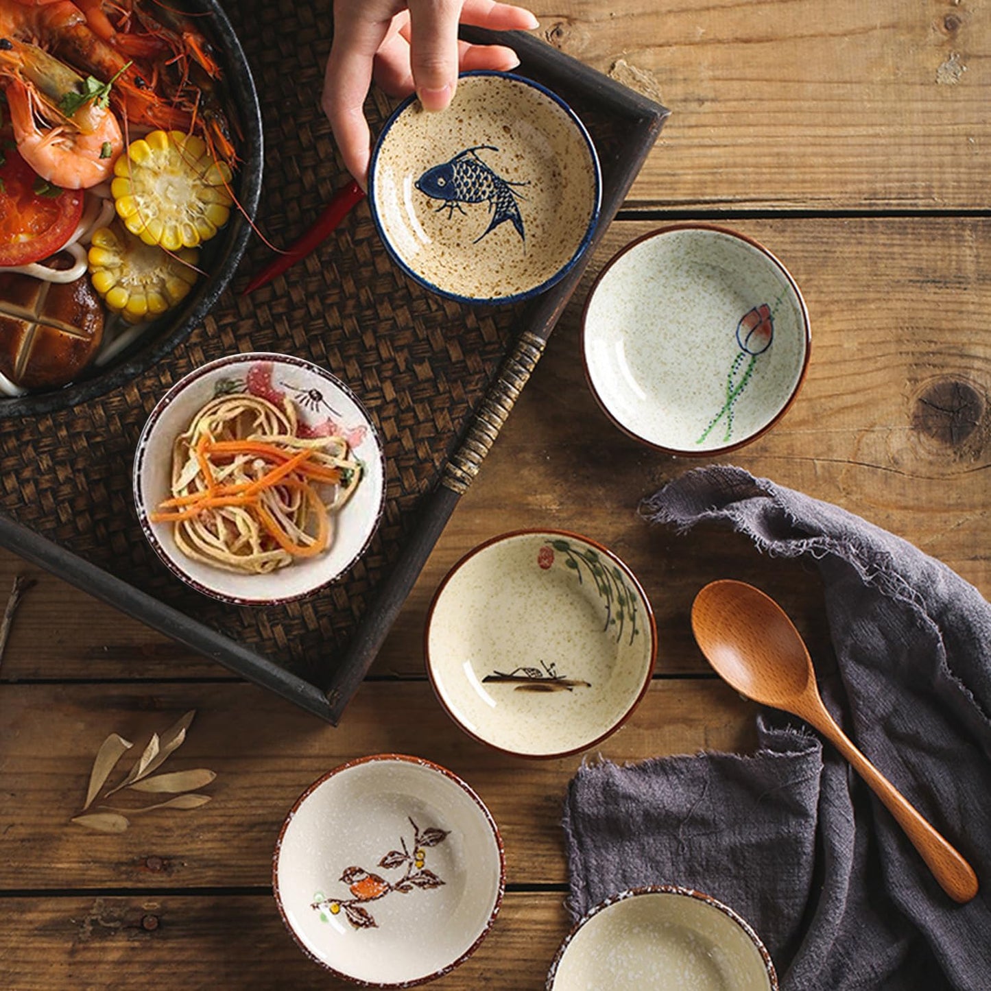 GXIQYL 6PCS Sauce Dish, Ceramic Dipping Sauce Bowls,Small Bowl,Soy Sauce Dish Dipping Sauce Bowl,Sauce Plates Tiny Bowls for Condiments Sushi Dishes Soy Sauces Ketchup Snack Side Dishes Set of 6