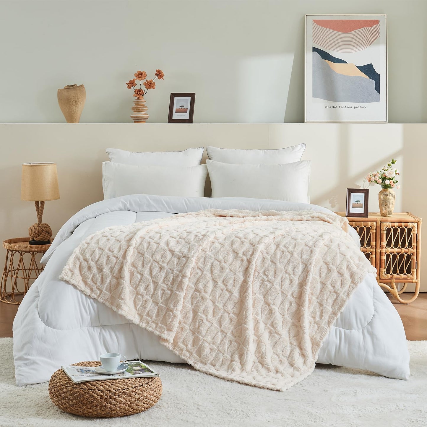GIOKARNNA Beige Cute Throw Blankets with Heart Checkered Throw Blanket for Lover Mom Gifts Valentines Day Blanket Love Blanket, 60x80 Inches, 300GSM