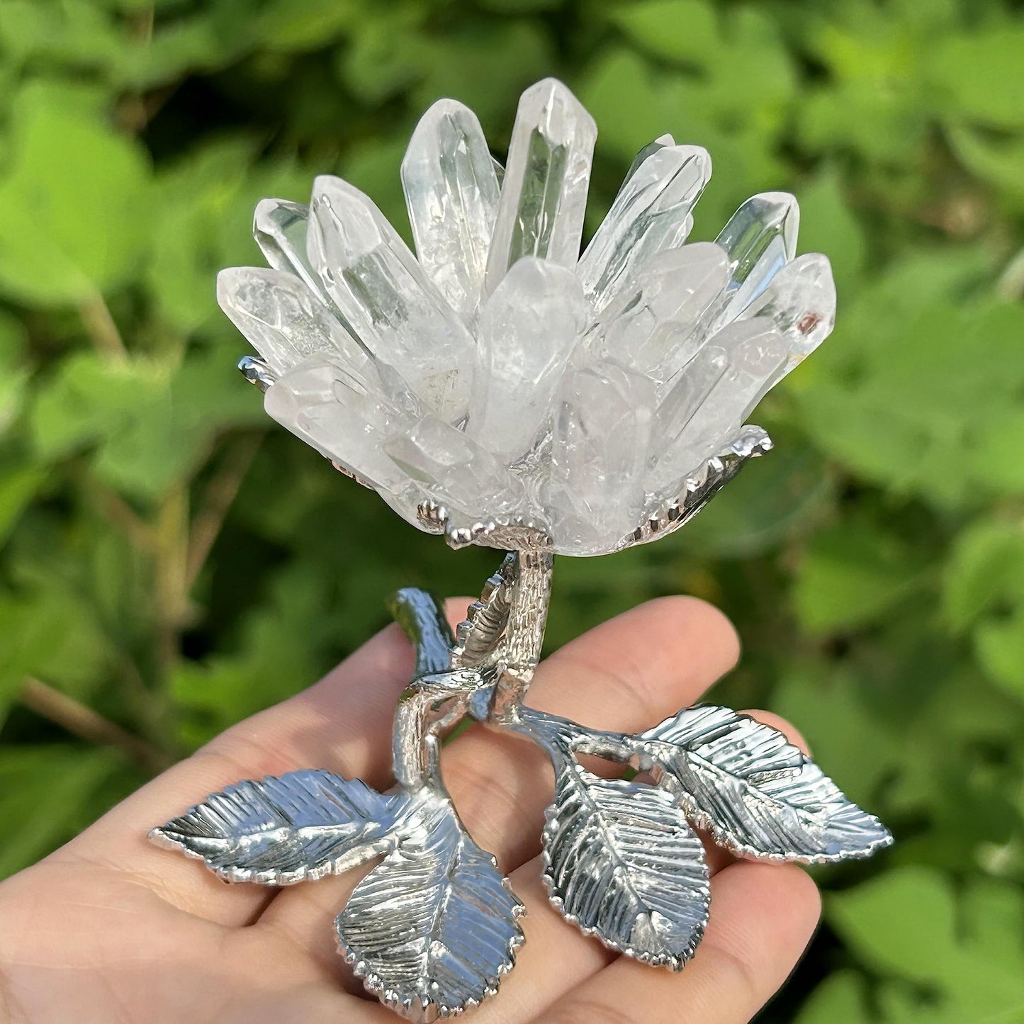 Xzyycyj 3.7" Crystal Tree,Crystal Gifts for Women - Natural Clear Quartz Crystal Cluster Mineral Crystal Flowers Home Decor Gifts Crystals and Stones (Crystal Quartz Silver Stand)