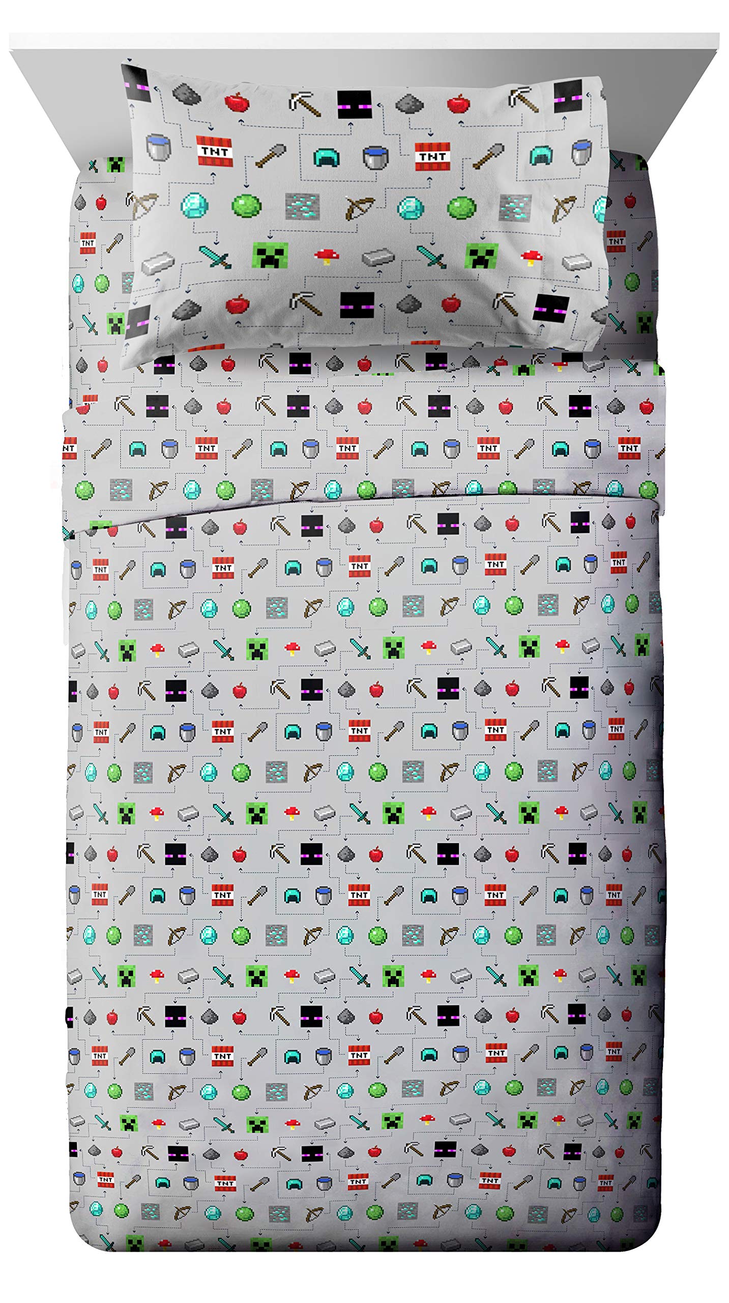 Jay Franco Minecraft Monster Hunters 4 Piece Twin Bed Set - Includes Reversible Comforter & Sheet Set - Bedding Features Creeper - Super Soft Fade Resistant Microfiber (Official Minecraft Product)