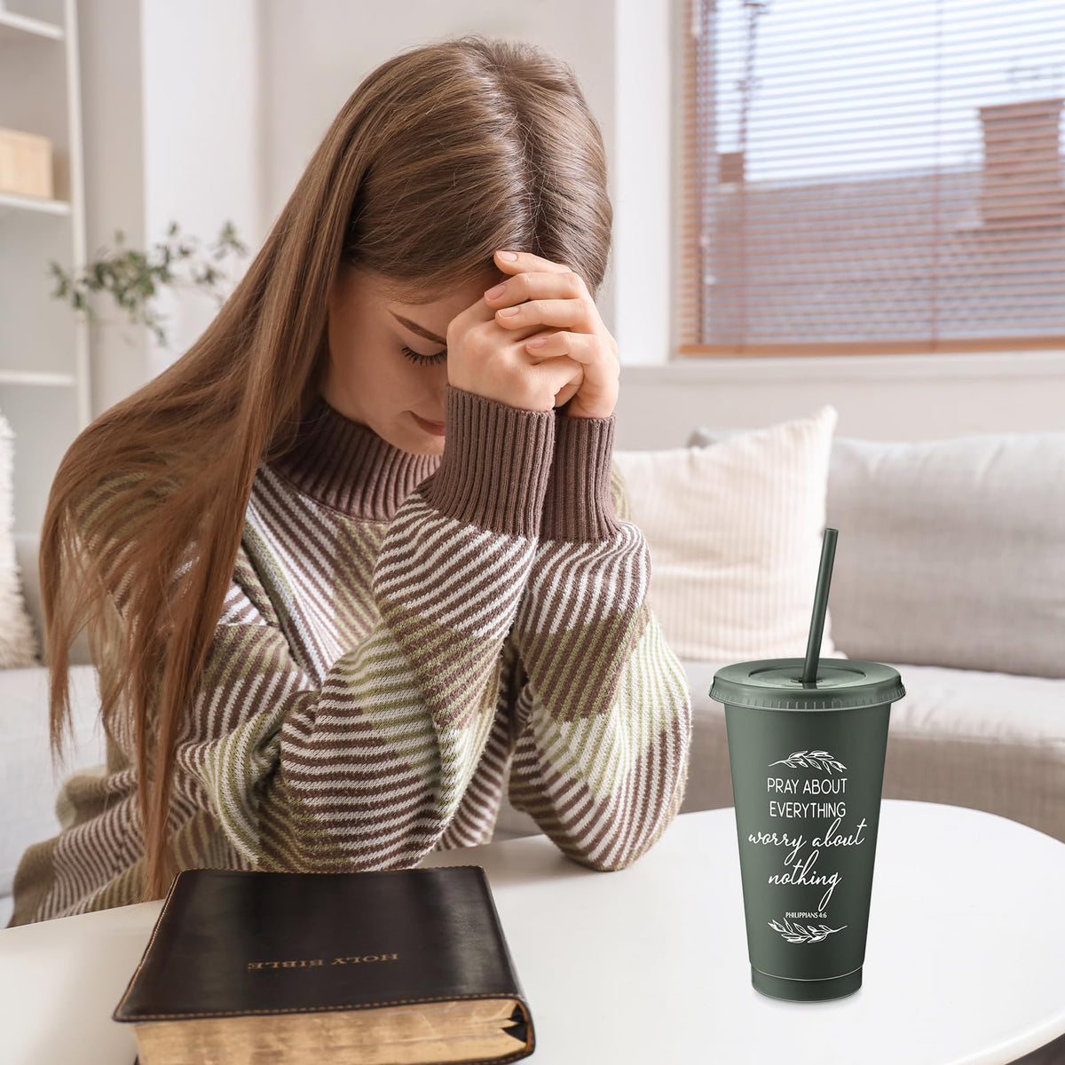 Havawish 24 Pcs Christian Tumbler Gifts Bulk Religious Inspirational 24 oz Drinking Jesus Cup with Lid Straw Bible Verse Plastic Cup for Church Mother Father First Communion Party (Vivid Color)