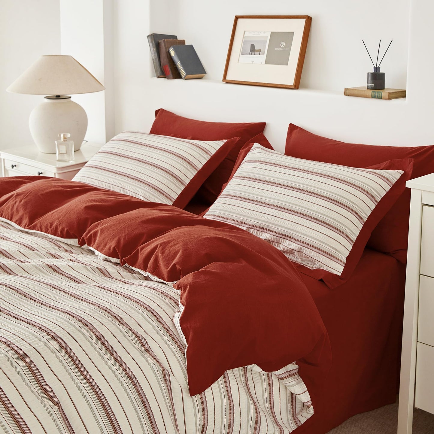 SUSYBAO Duvet Cover Queen 100% Cotton 3 Pieces Set 1 Red White Seersucker Duvet Cover with Zipper Ties 2 Pillow Shams Washed Cotton Classic Striped Textured Bedding Set Soft