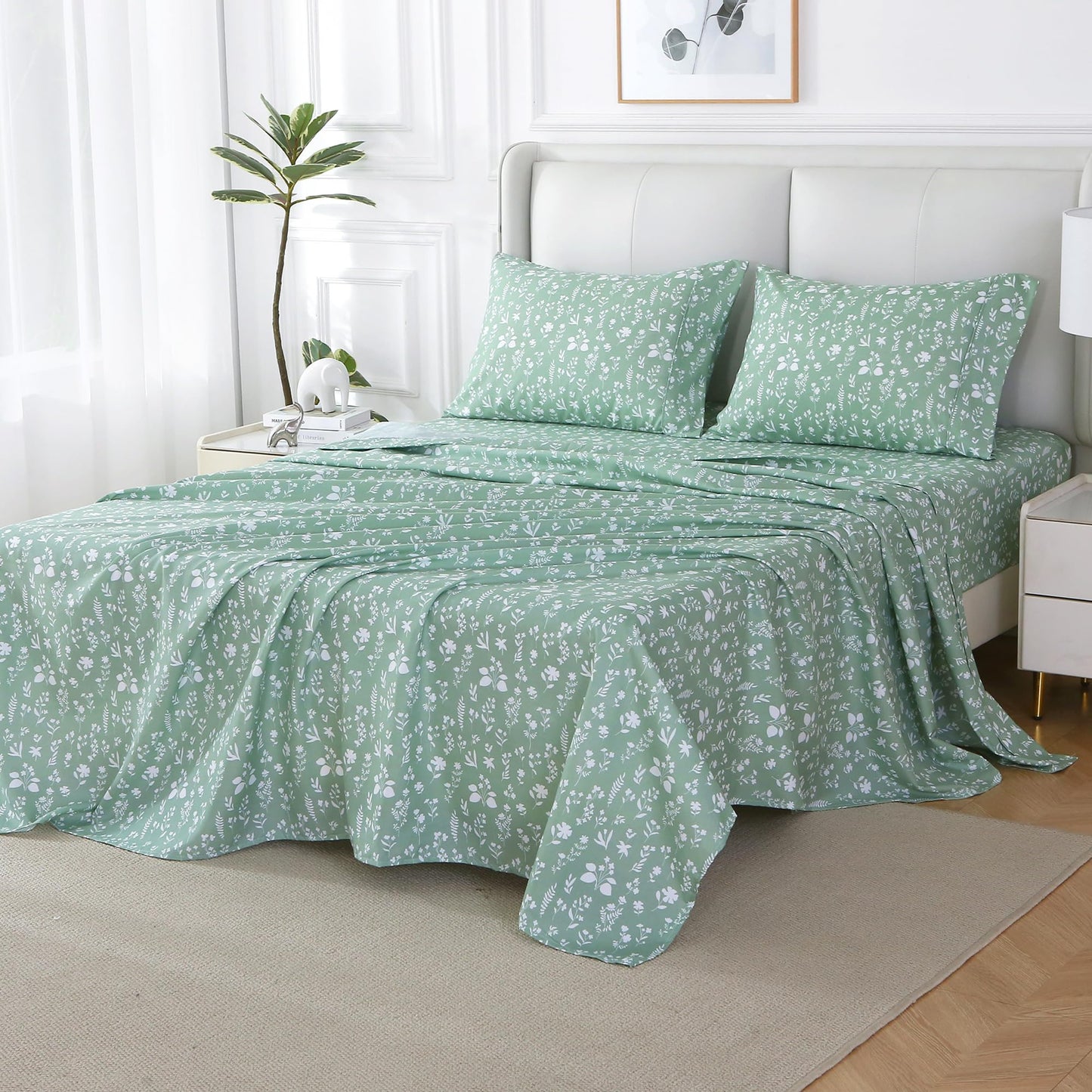 Viviland Sage Green Full Sheet Set - 4 Piece Vintage Green Flower Patterned Bed Sheets - Soft, Breathable Microfiber Floral Sheets with Deep Pocket, Non-Slip Fitted Sheets & Pillowcases