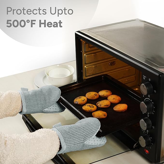 Casa Platino Heat Resistant Oven Mitts & Potholders, 4-Piece – Oven Mitts and