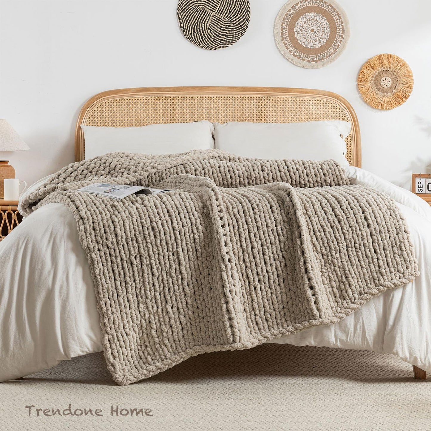 LAST MODA Chunky Knit Blanket Throw, 100% Hand Knit Throw Blanket Handmade Chenille Cable Knit Throw for Couch, Stylish Cozy Soft Rope Knot Crochet Blanket for Home Decor, Beige Linen, 50x60 Inches