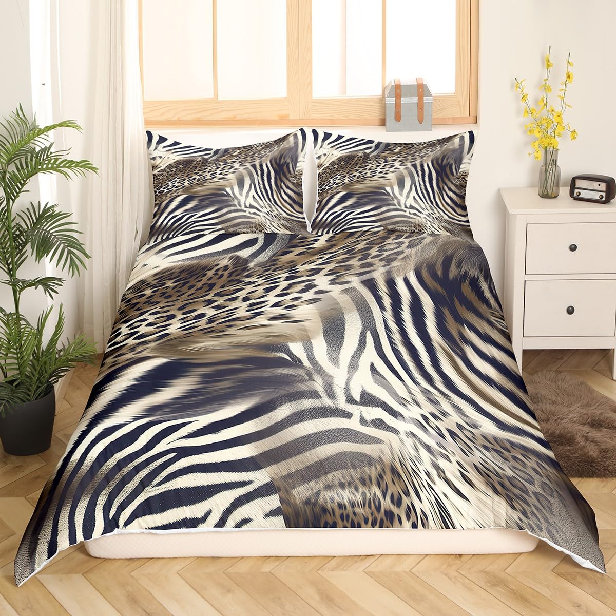 Feelyou Leopard Pattern Duvet Cover Animal Print Cheetah King Bedding Set for Kids Man and Woman Luxury Comforter Cover Golden Bedspread Cover Decor Bedroom Collection 3Pcs King Size
