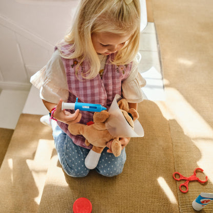 Melissa & Doug Pet Vet Set for Kids Toys | Pretend Play Vet Kit for Kids | Dog & Cat Plush Stuffed Animal Toys for 3 Year Old Gifts | Role Play Toys for 3+ Year Old Girls or Boys 3-6