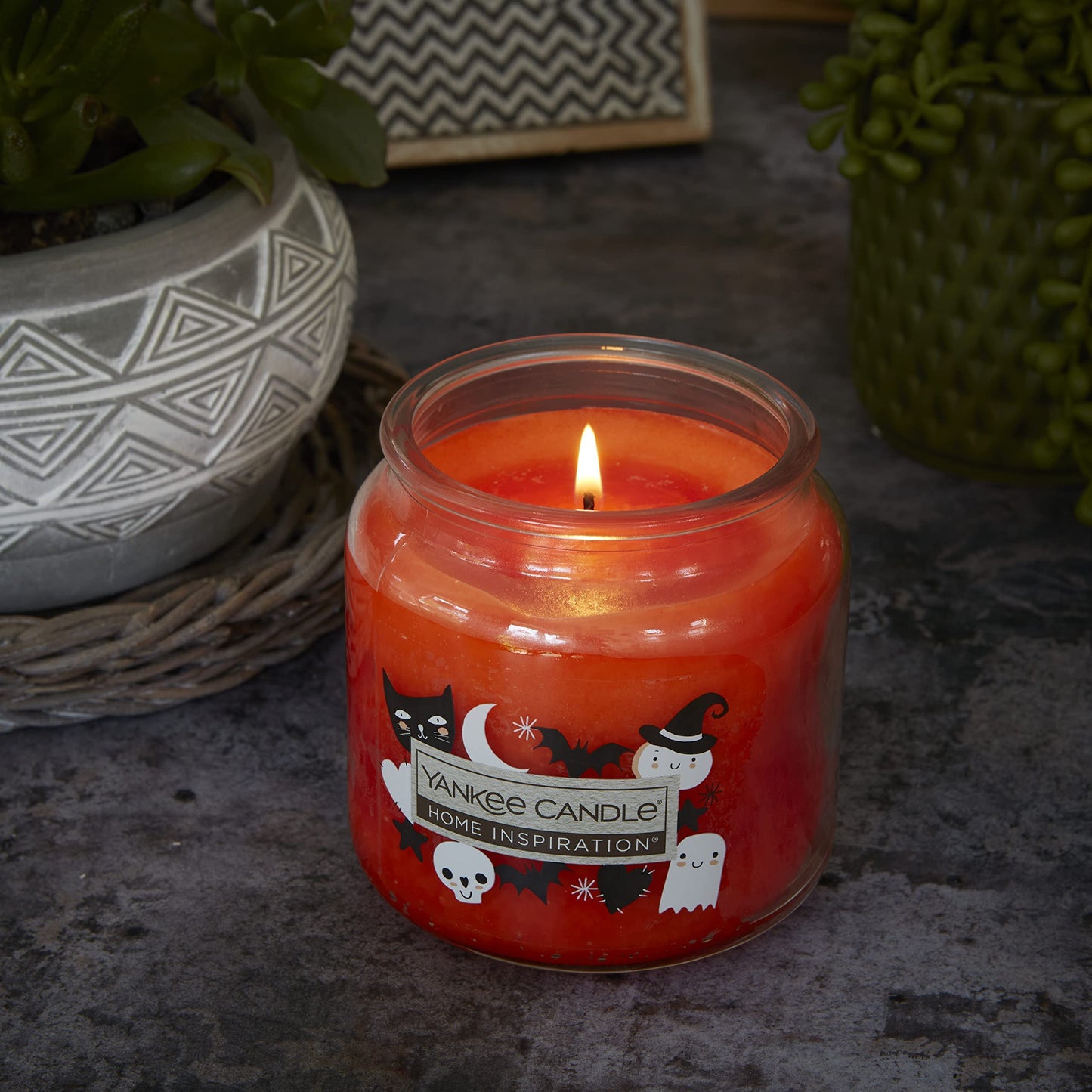 Yankee Candle Scented Candle | Home Inspiration | Seasonal Perfect Pumpkin | Medium Jar Candle | Up to 75 Hours Burn Time