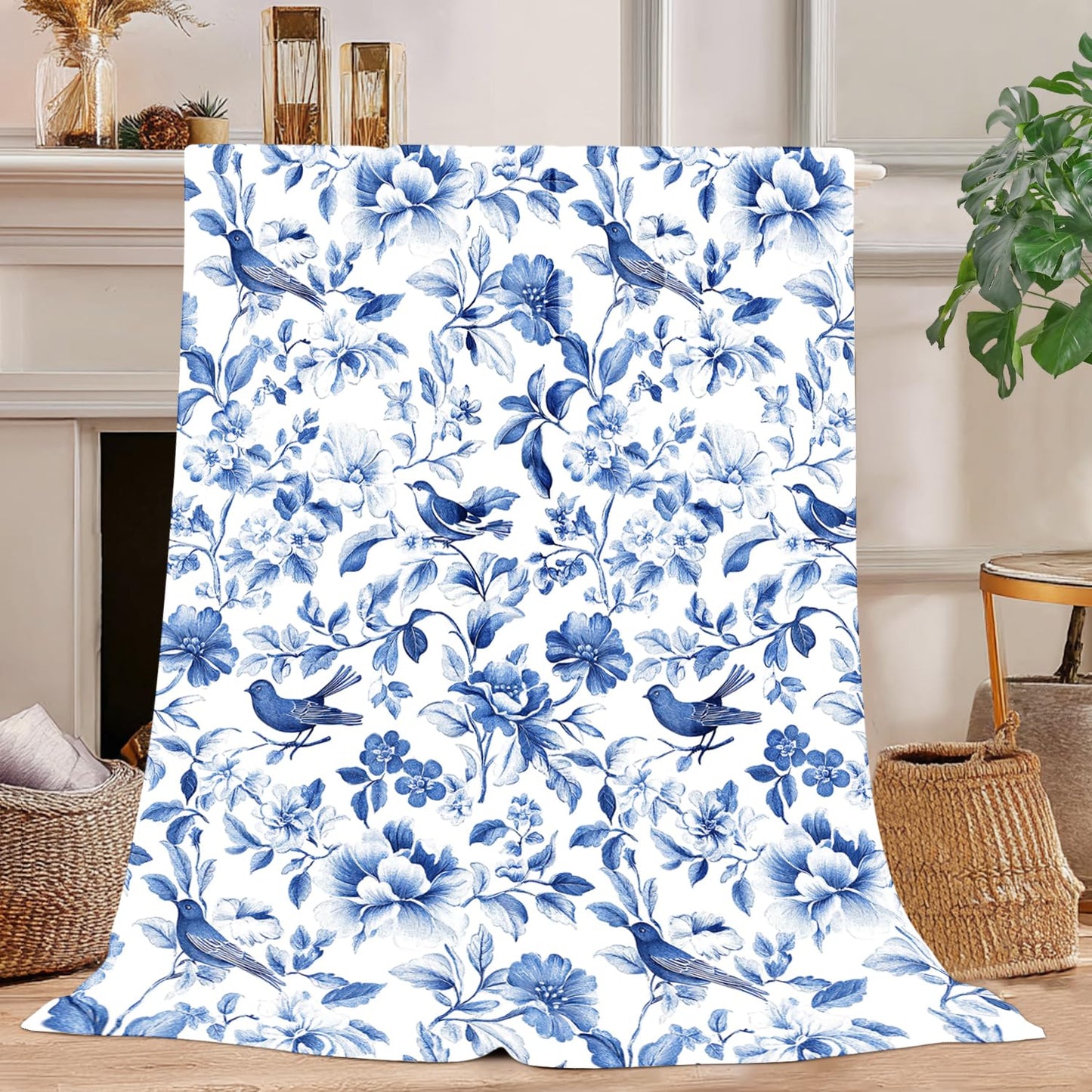 Flower Blanket Blanket Floral Fleece Throw Blanket Super Soft Fuzzy Plush Cozy Warm Floral Decor Bedding Blankets Gift for Boys Girls Men Women Kids & Adult 50"X40"