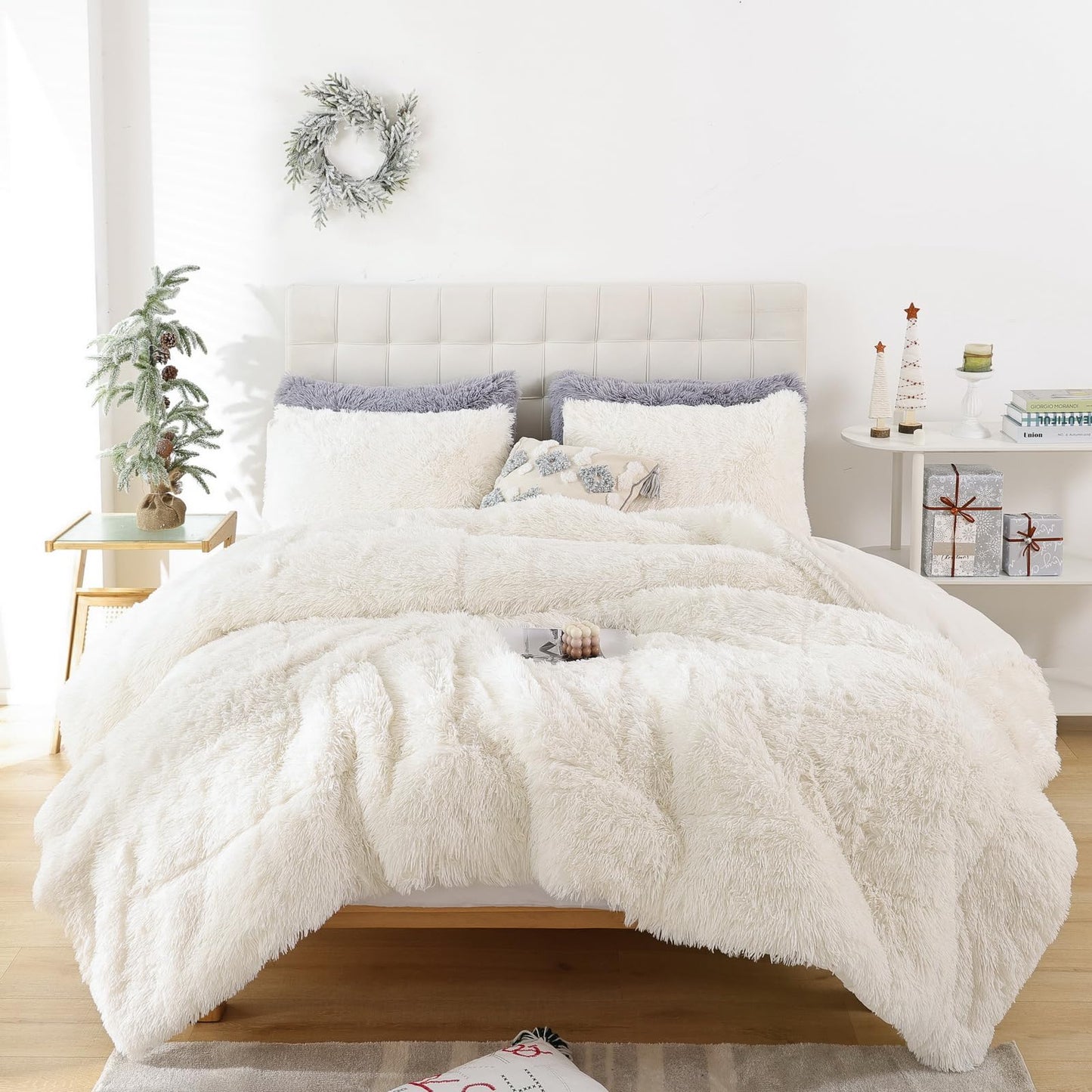 Smoofy Fluffy Full Size Comforter Set, Faux Fur Comforter Set, Luxury Fuzzy Bedding Set, Soft Shaggy Full Bed Set for All Season, 3 Pieces - 1 Comforter & 2 Pillowcases, Beige