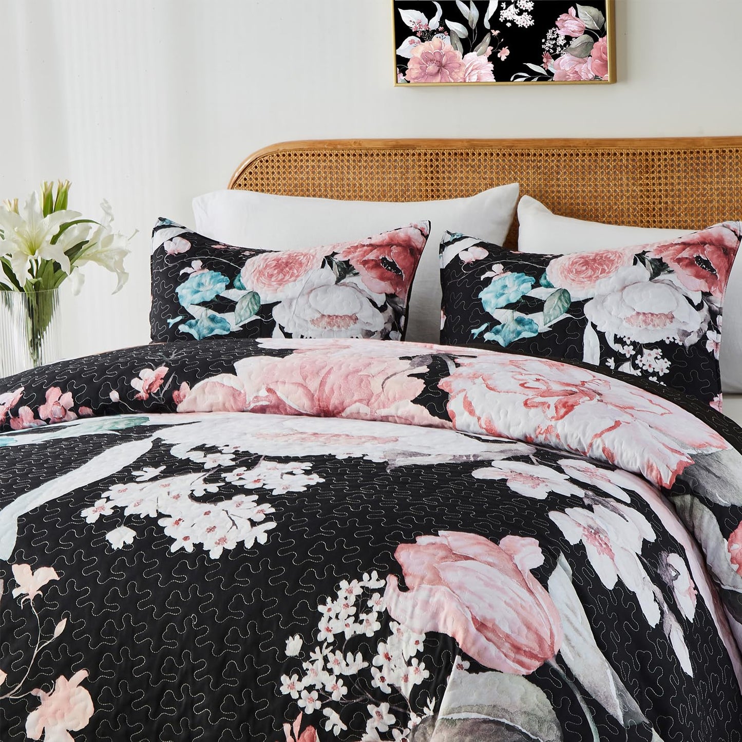 Yogeneg King Size Quilt Set, Pink Floral Botanical Pattern Black Bedding Set,3 Piece Lightweight Soft Summer Bedspread Coverlet with 2 PIillow Sham for All Season(Pink Floral,110"x96")
