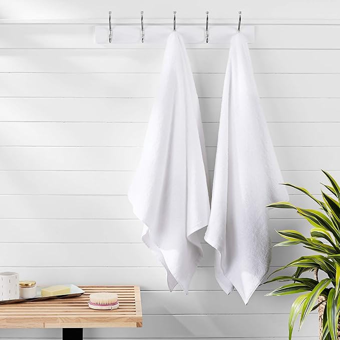 Amazon Basics 2-Piece Quick-Dry Oversize Bath Towel, 100% Cotton