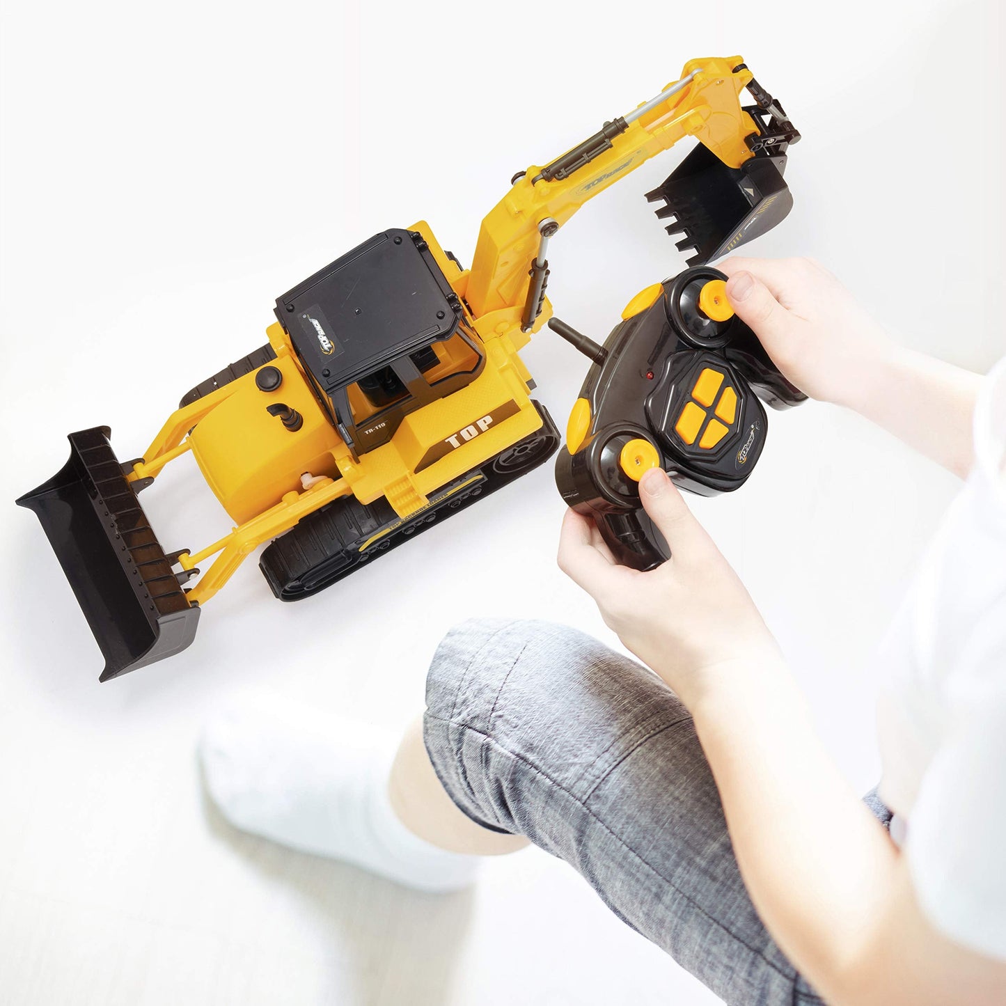 Top Race 8-Channel RC Excavator Tractor - Fully Functional Backhoe Loader with Lights and Sound - Remote Control Construction Digger Toy for Kids Ages 3+