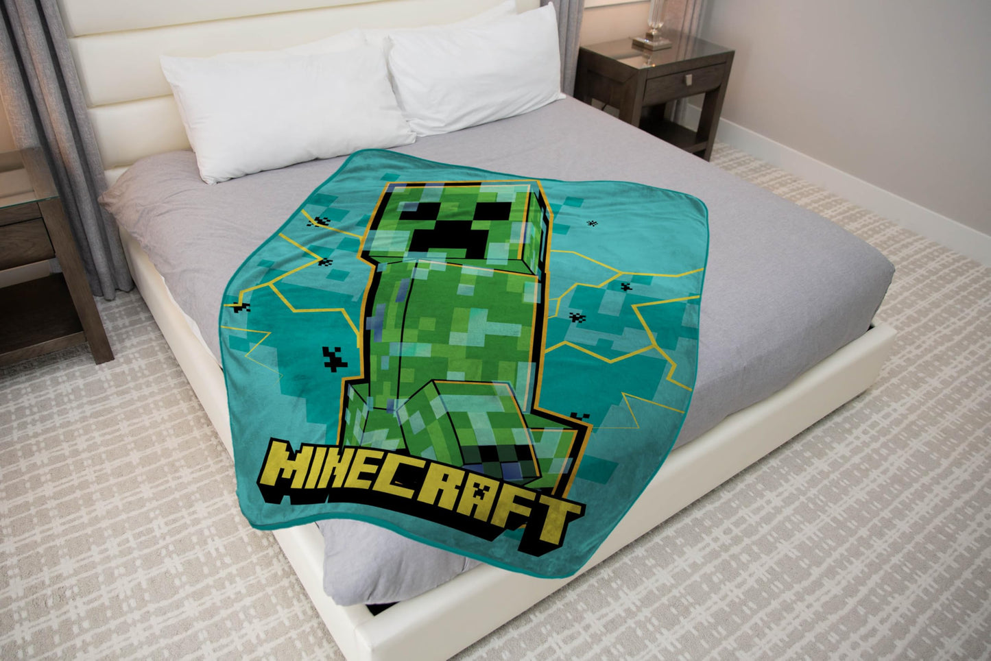 Jay Franco Kids Plush Throw Blanket – Soft & Cozy Fleece Throw for Bedroom & Couch Décor, Official Licensed Product, Teal - Minecraft, 46x60 - Throw Blanket