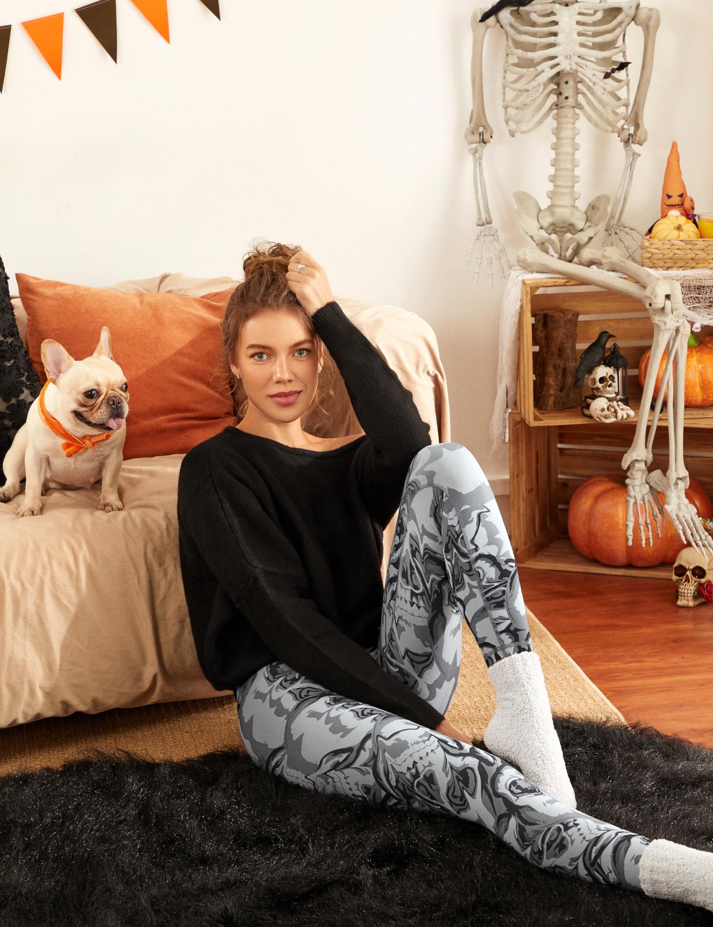 LIEBERGO Halloween Workout Leggings for Women Tummy Control High Waisted Yoga Pants Printed Festival - 25 Inches Swirl Ghost Medium
