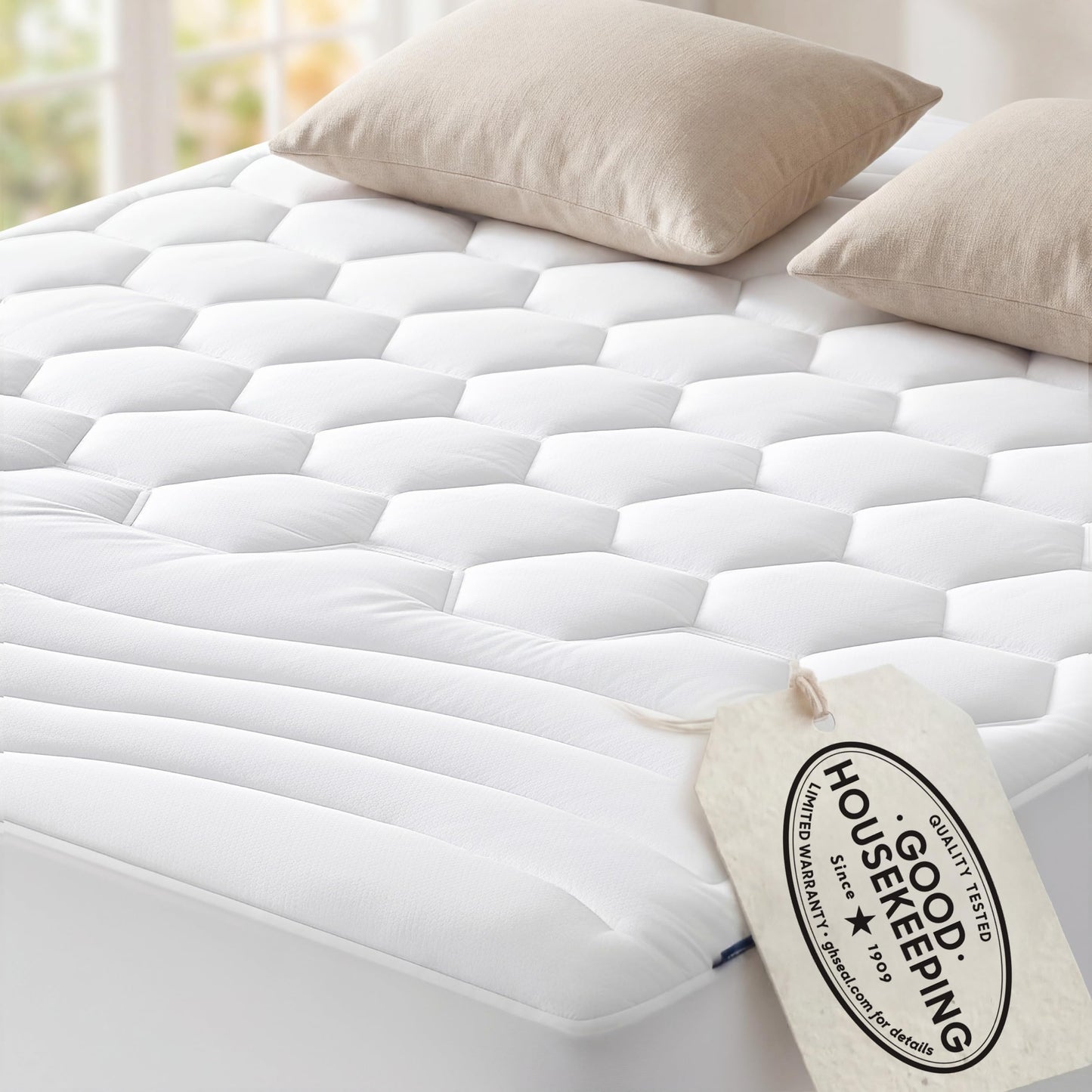 Bedsure Queen Mattress Pad - Quilted Fitted Mattress Topper Protector with 8-21 Inches Deep Pocket, Noiseless Breathable Bed Cover Padded, Machine Washable, White, 60x80 Inches